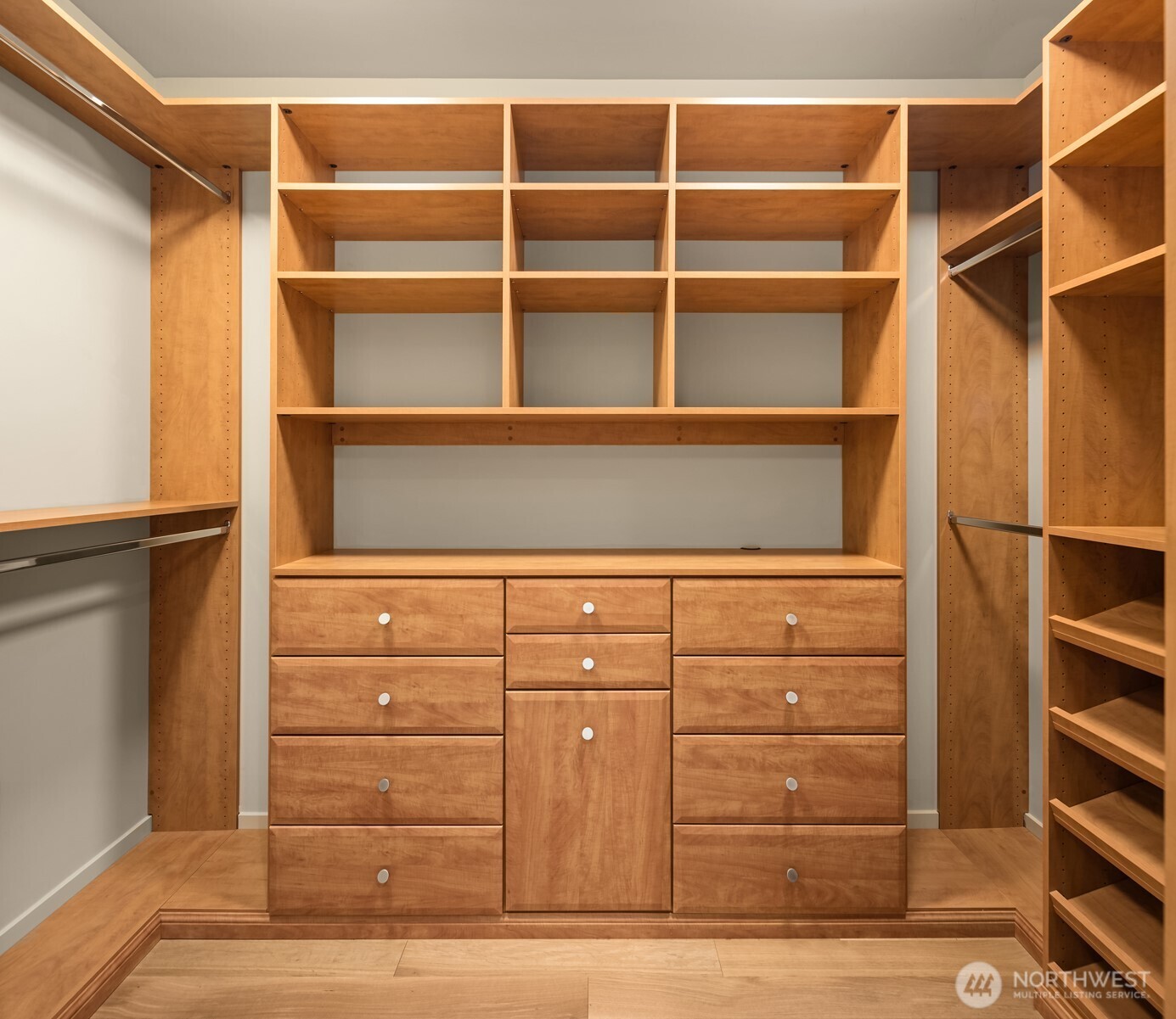 4305 E Lake Sammamish Parkway SE