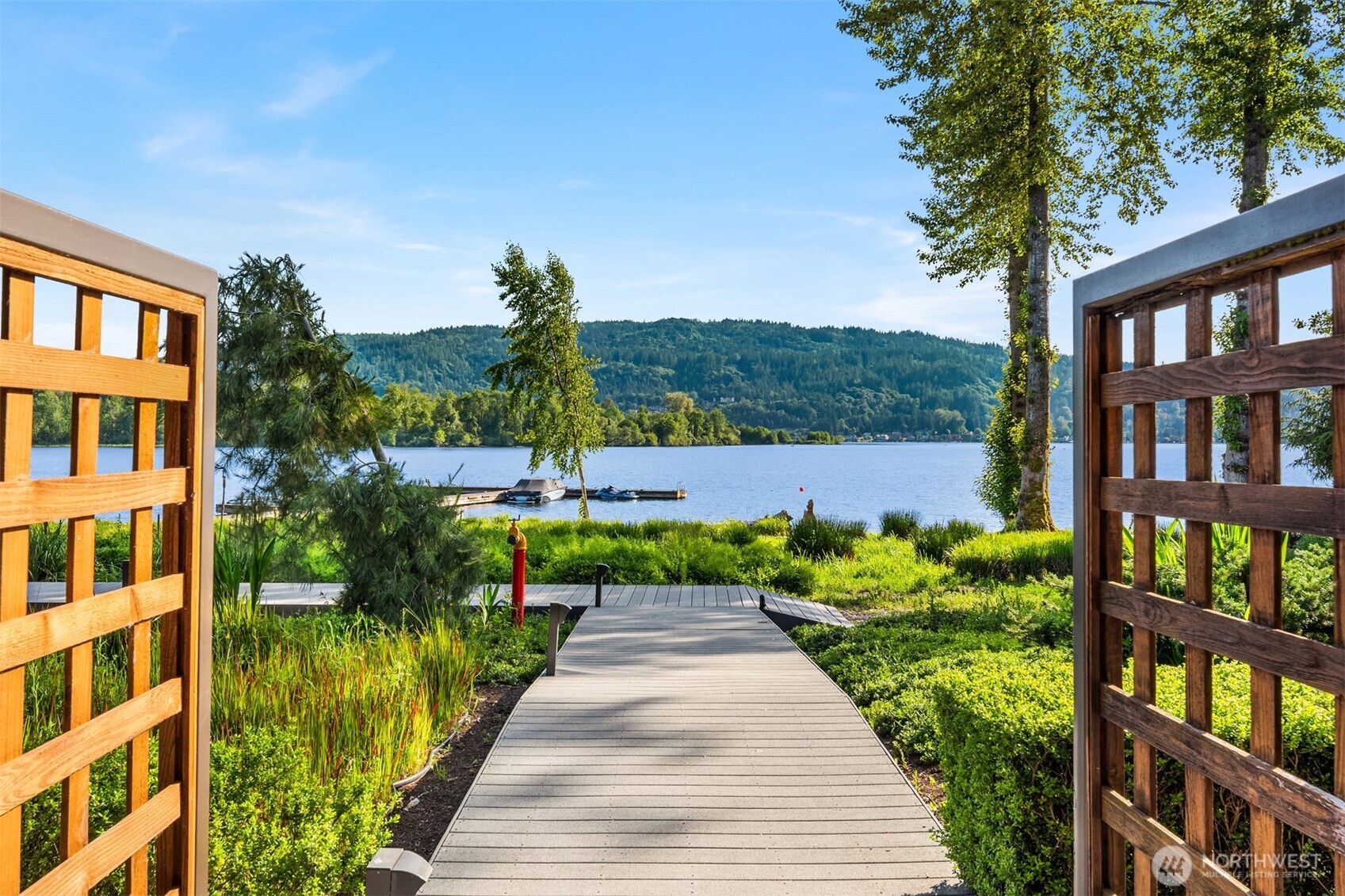 4305 E Lake Sammamish Parkway SE