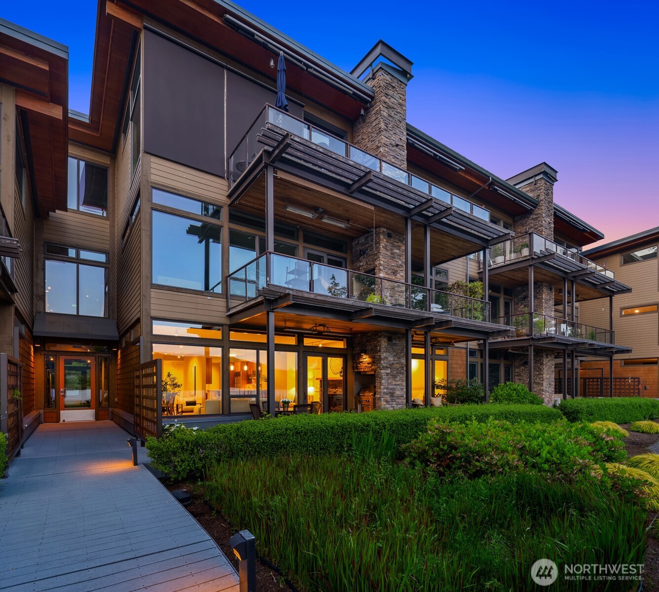 4305 E Lake Sammamish Parkway SE