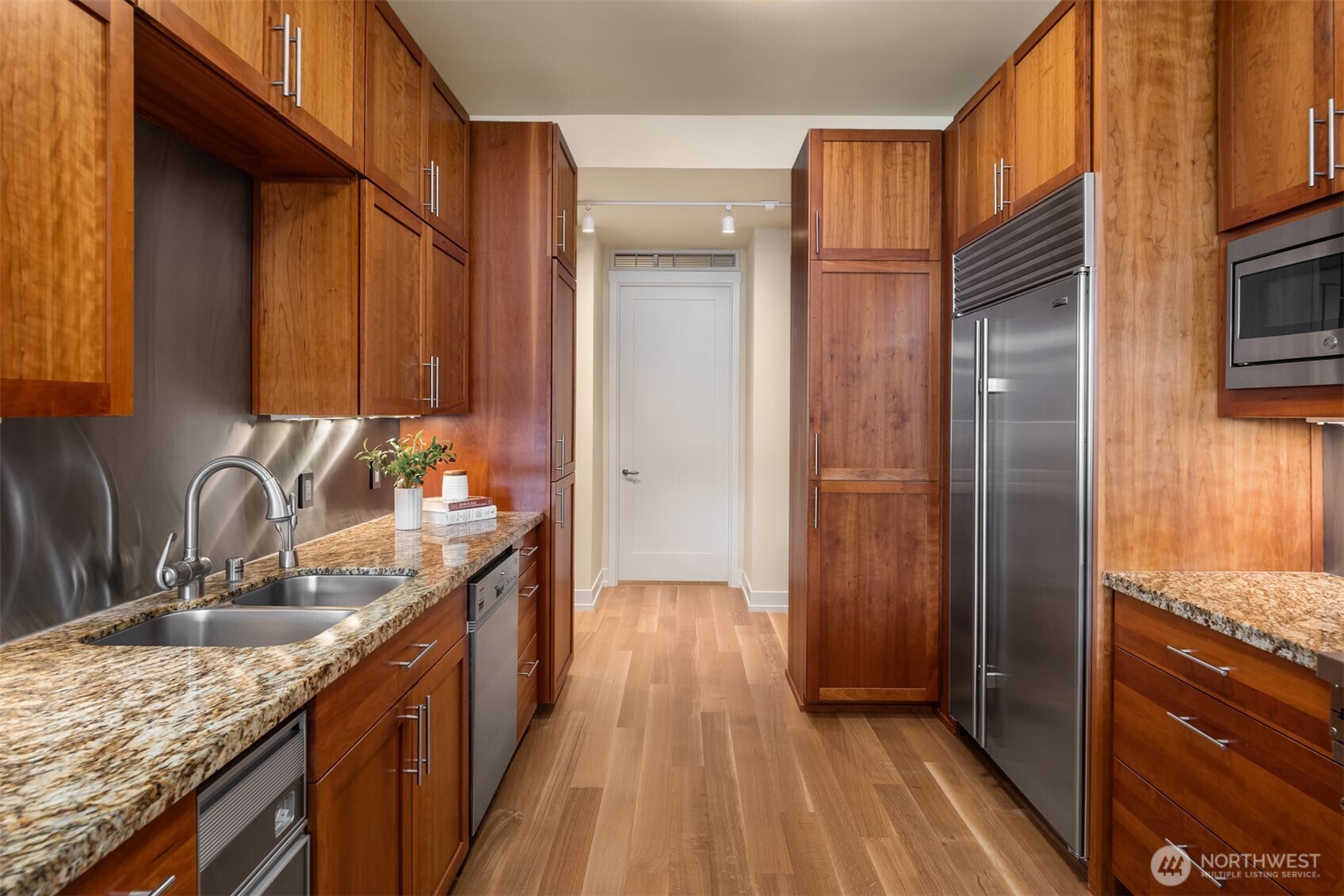 4305 E Lake Sammamish Parkway SE