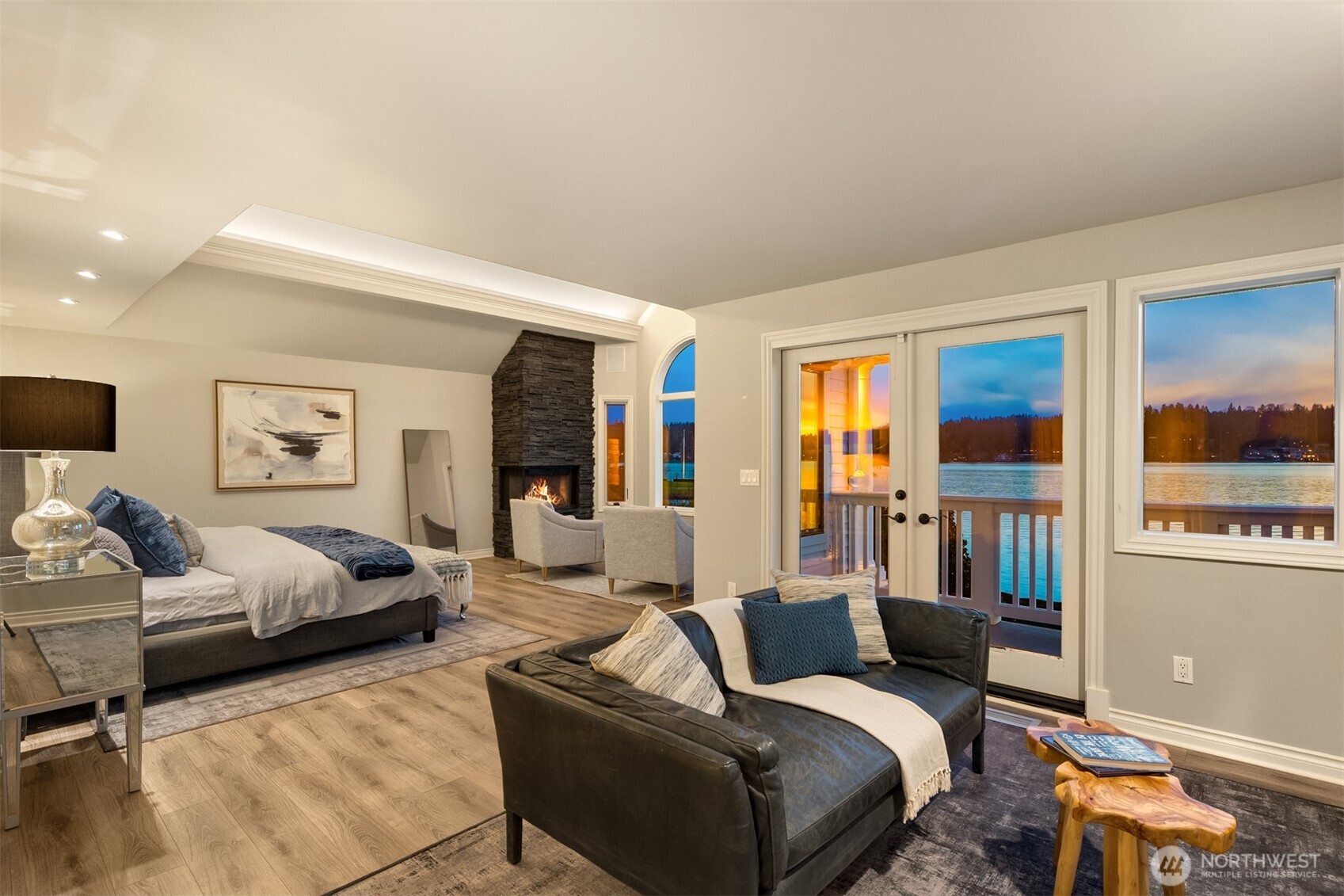 3671 E Lake Sammamish Parkway NE