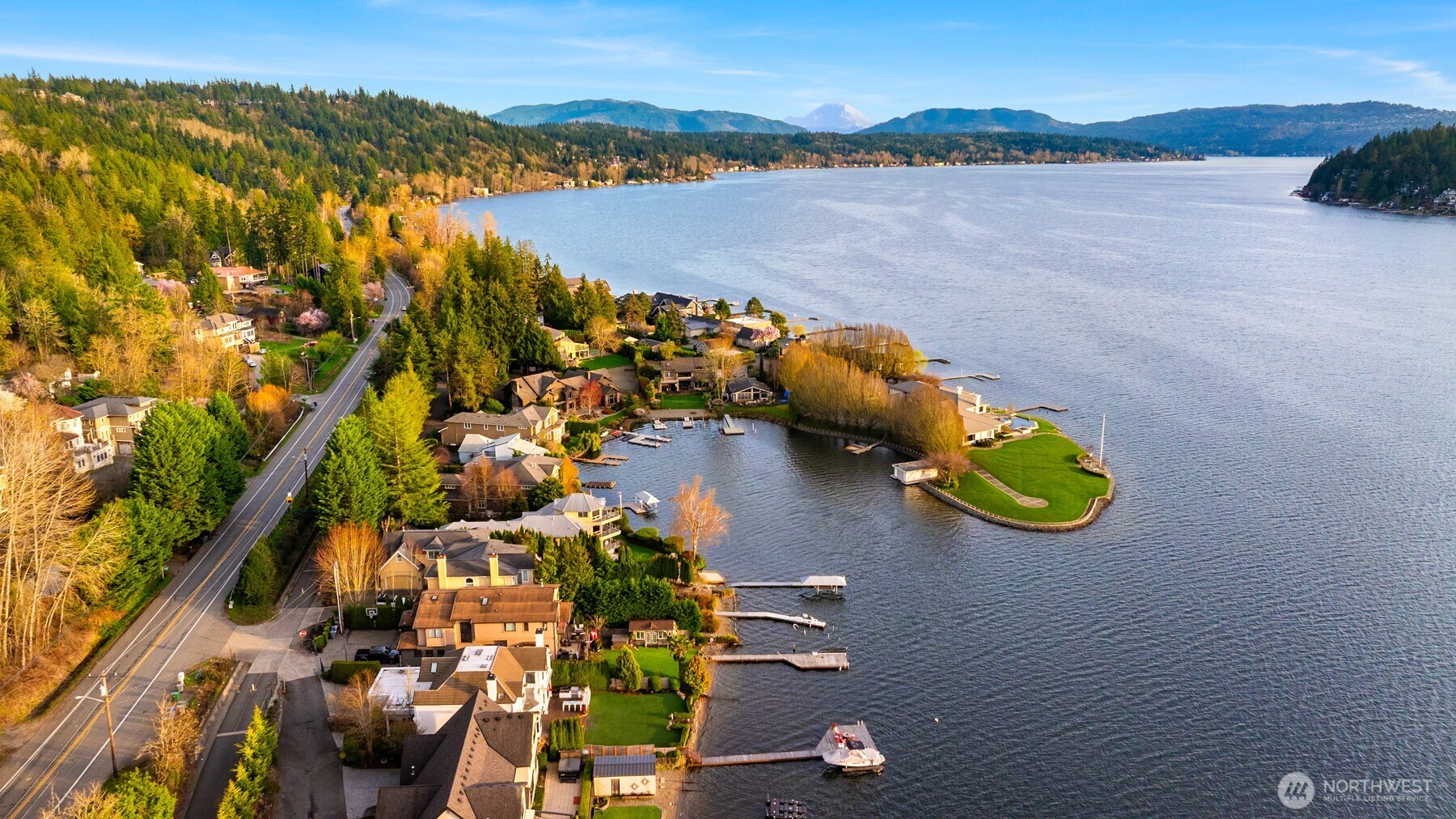 3671 E Lake Sammamish Parkway NE