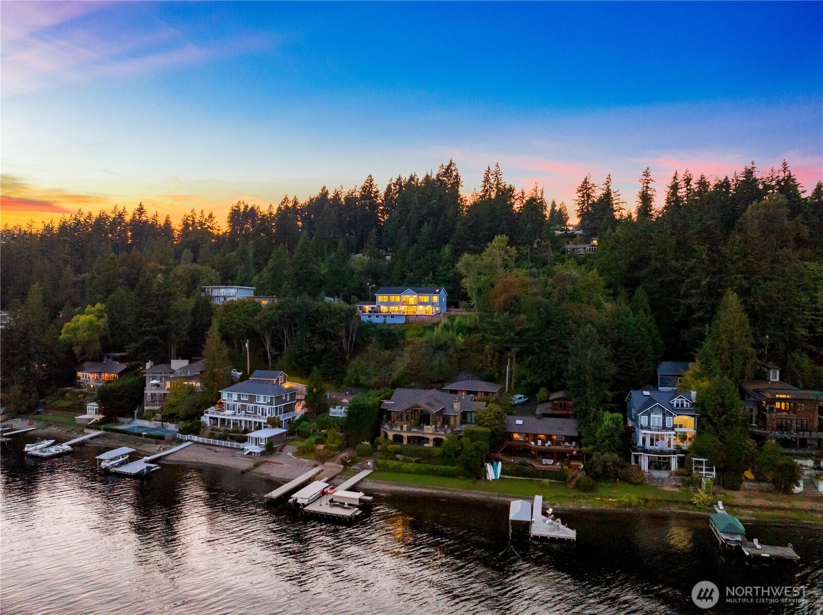 670 W Lake Sammamish Parkway NE