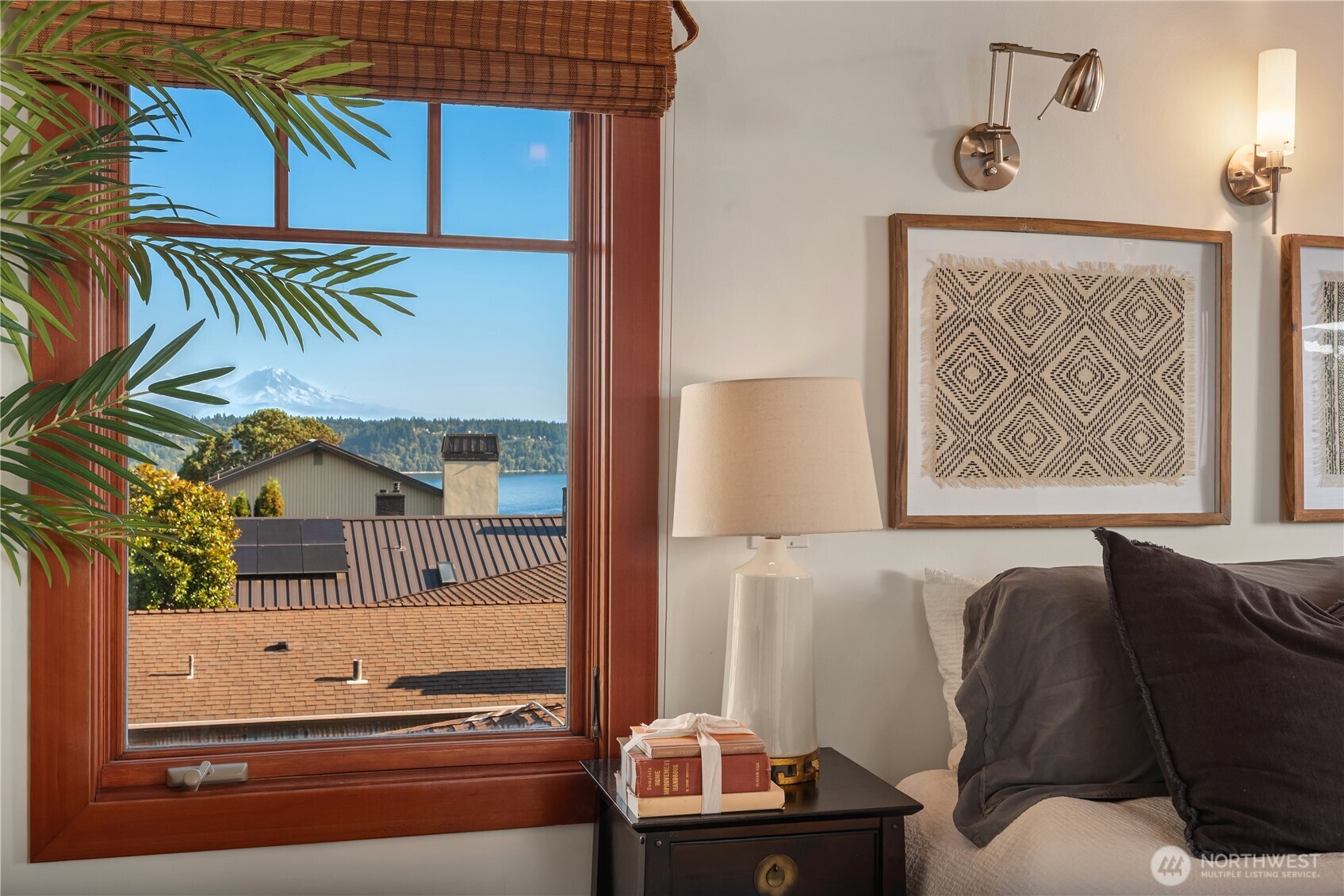 10819 44th Avenue SW