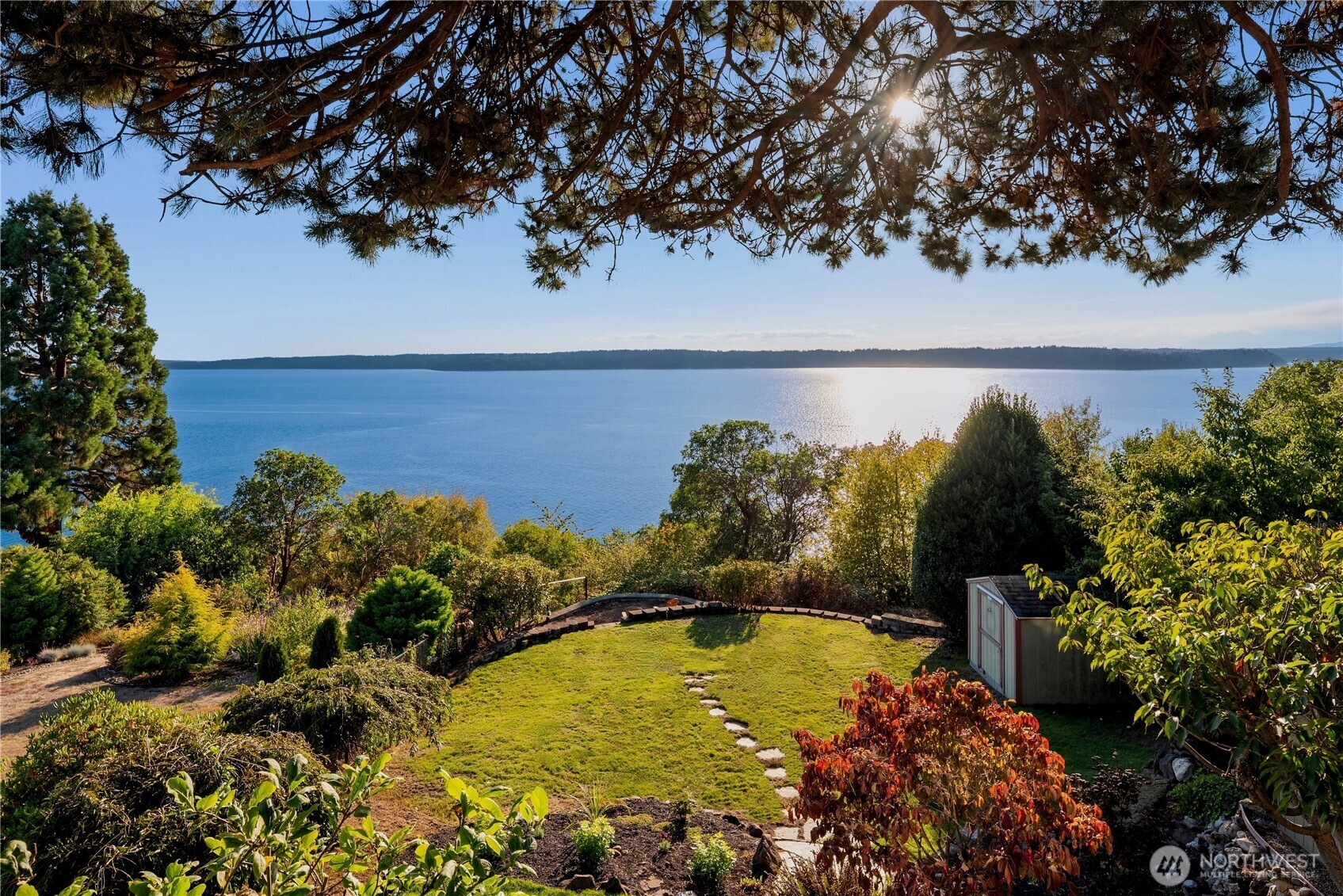 10819 44th Avenue SW