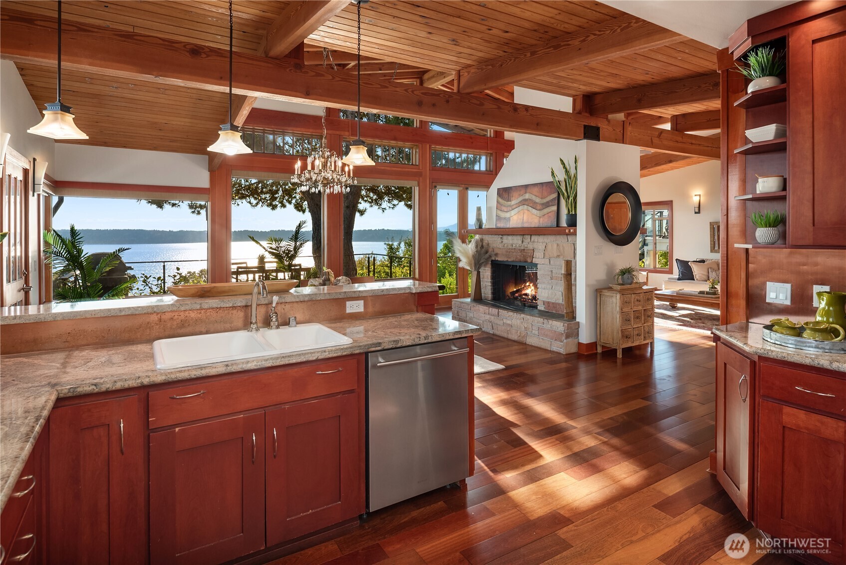 10819 44th Avenue SW