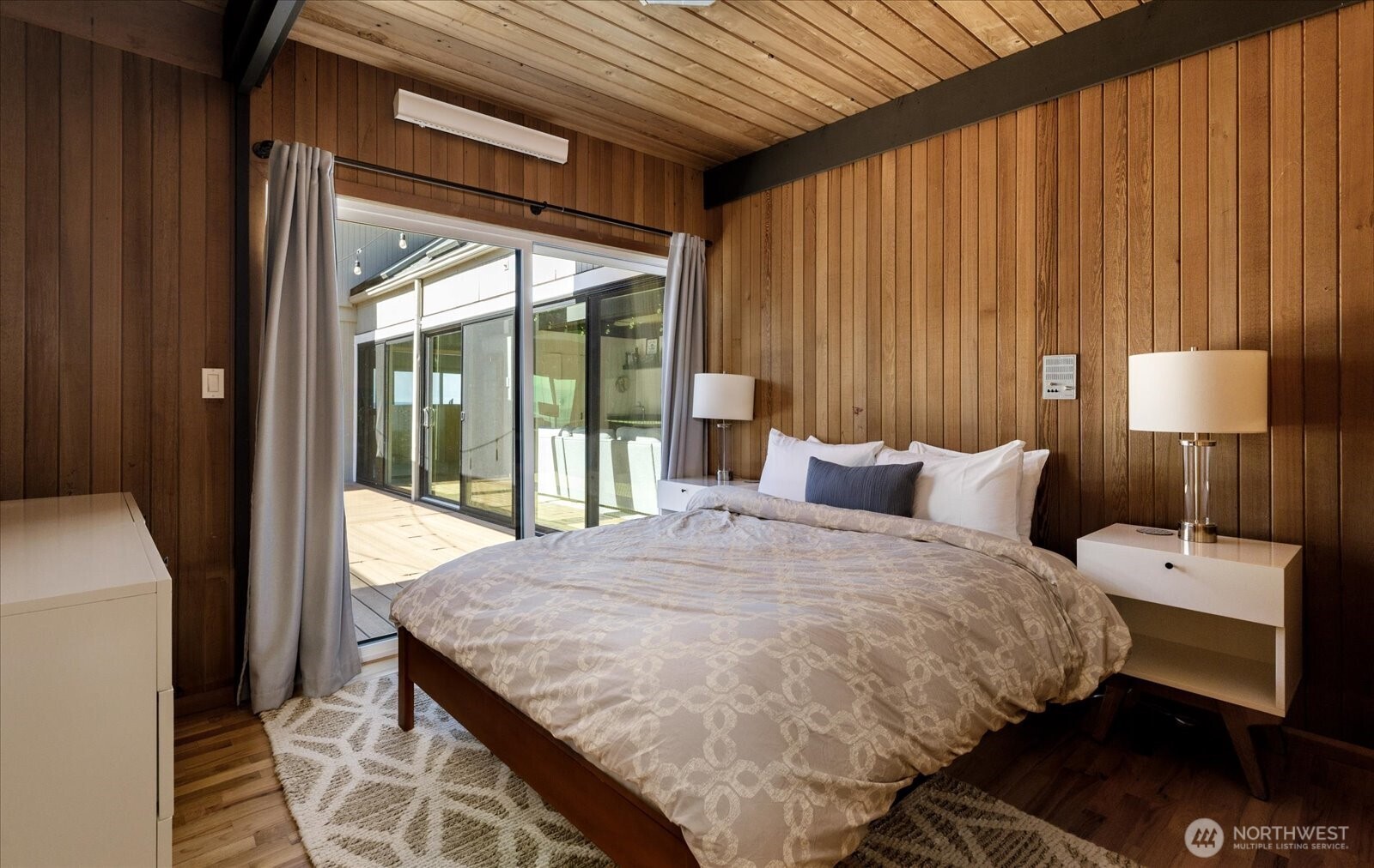 6278 Barr Beach Road