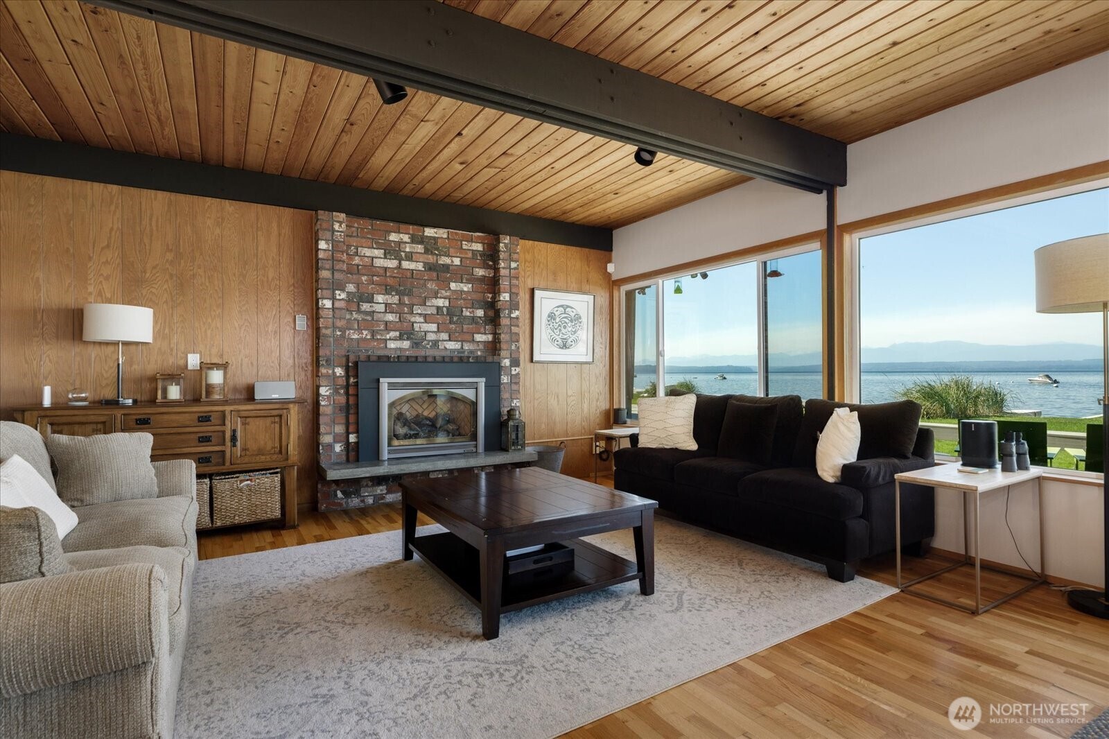 6278 Barr Beach Road