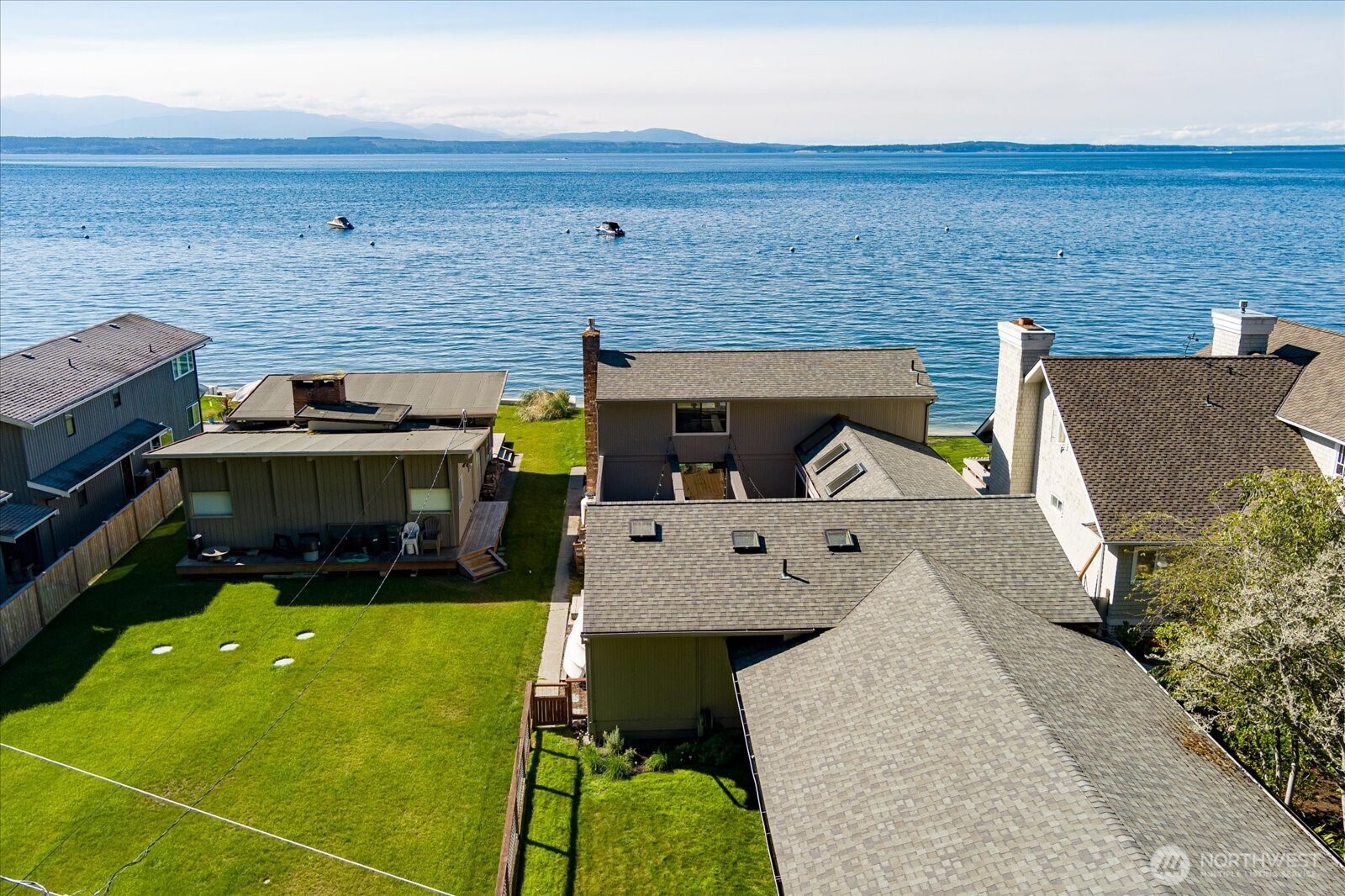 6278 Barr Beach Road