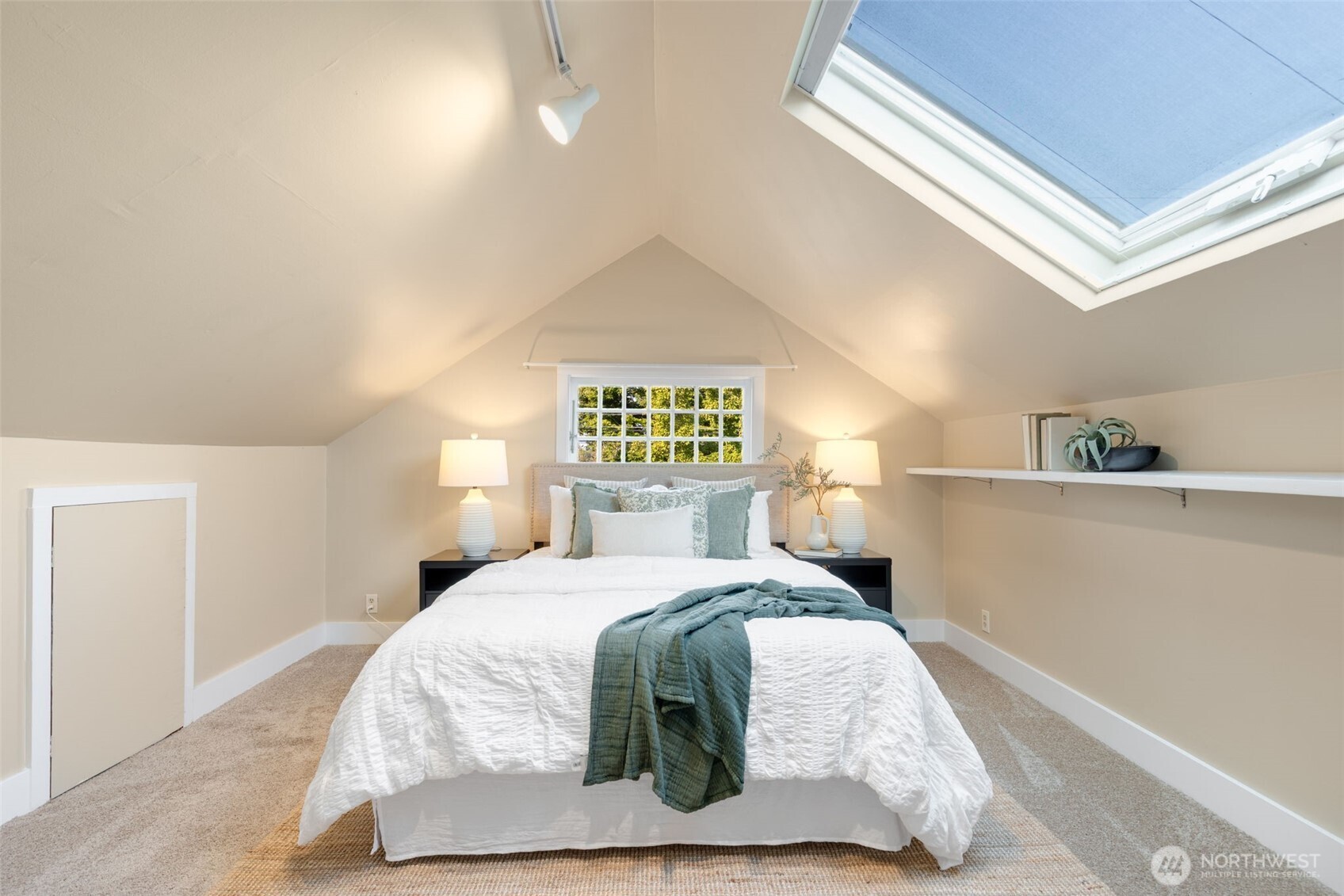 5108 Meridian Avenue N