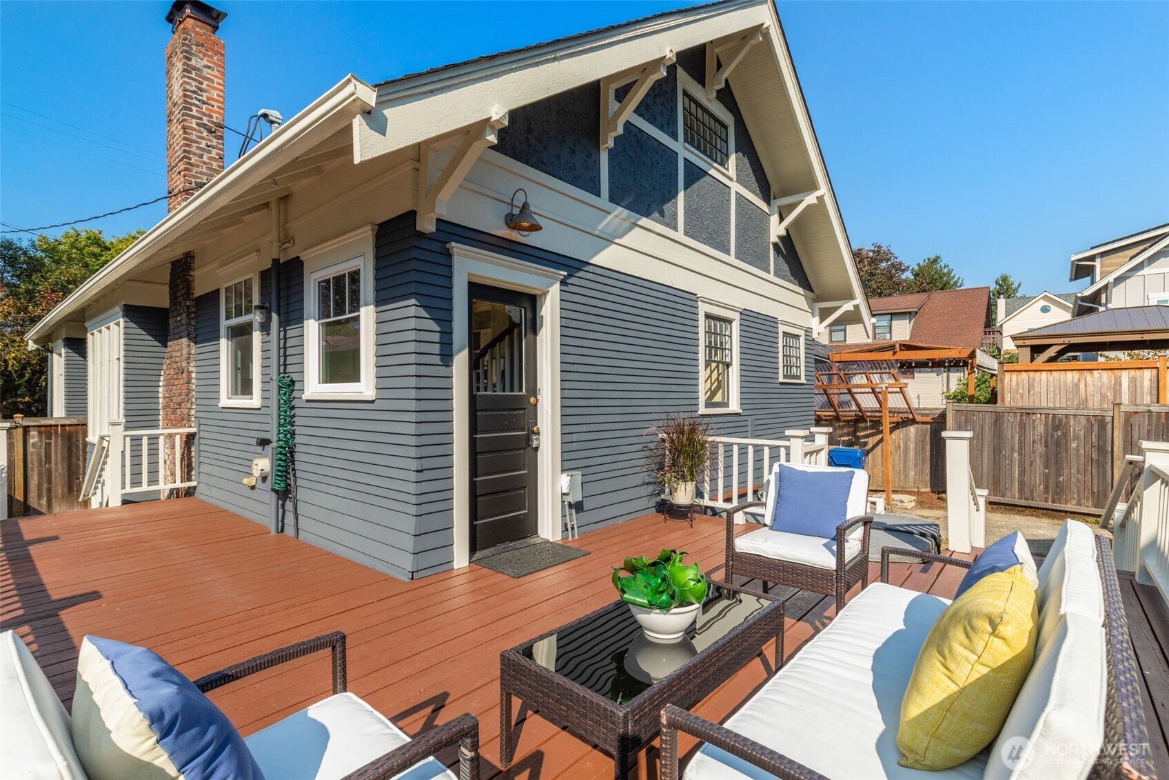 5108 Meridian Avenue N