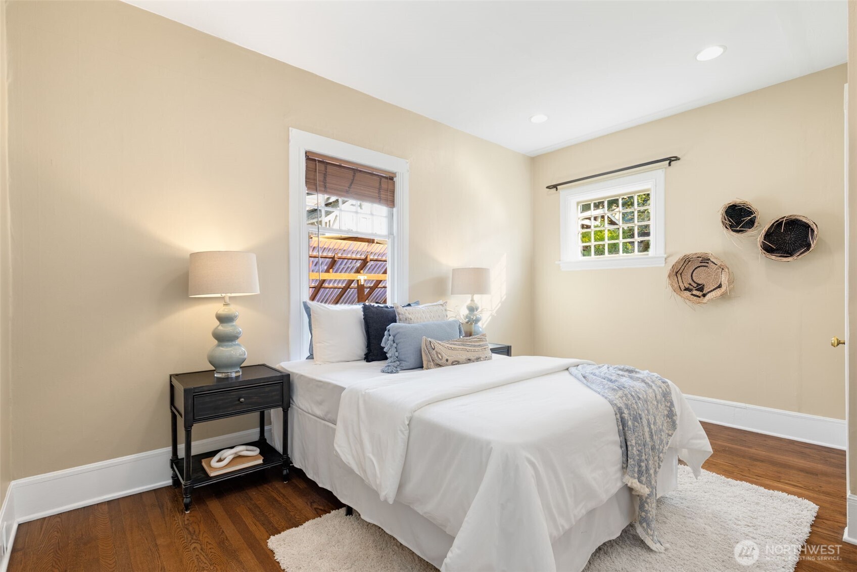 5108 Meridian Avenue N