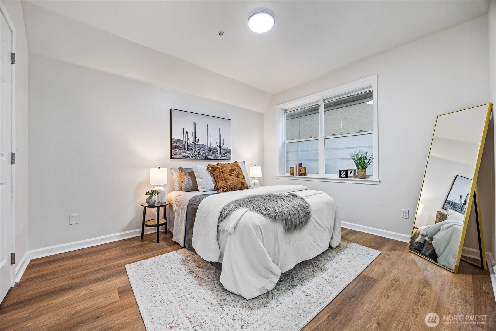 4722 12th Avenue NE Unit: 203