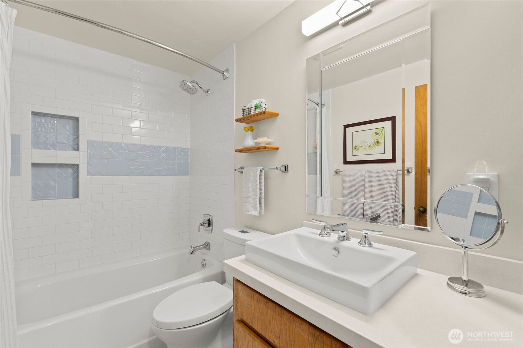 3055 80th Avenue SE Unit: 201