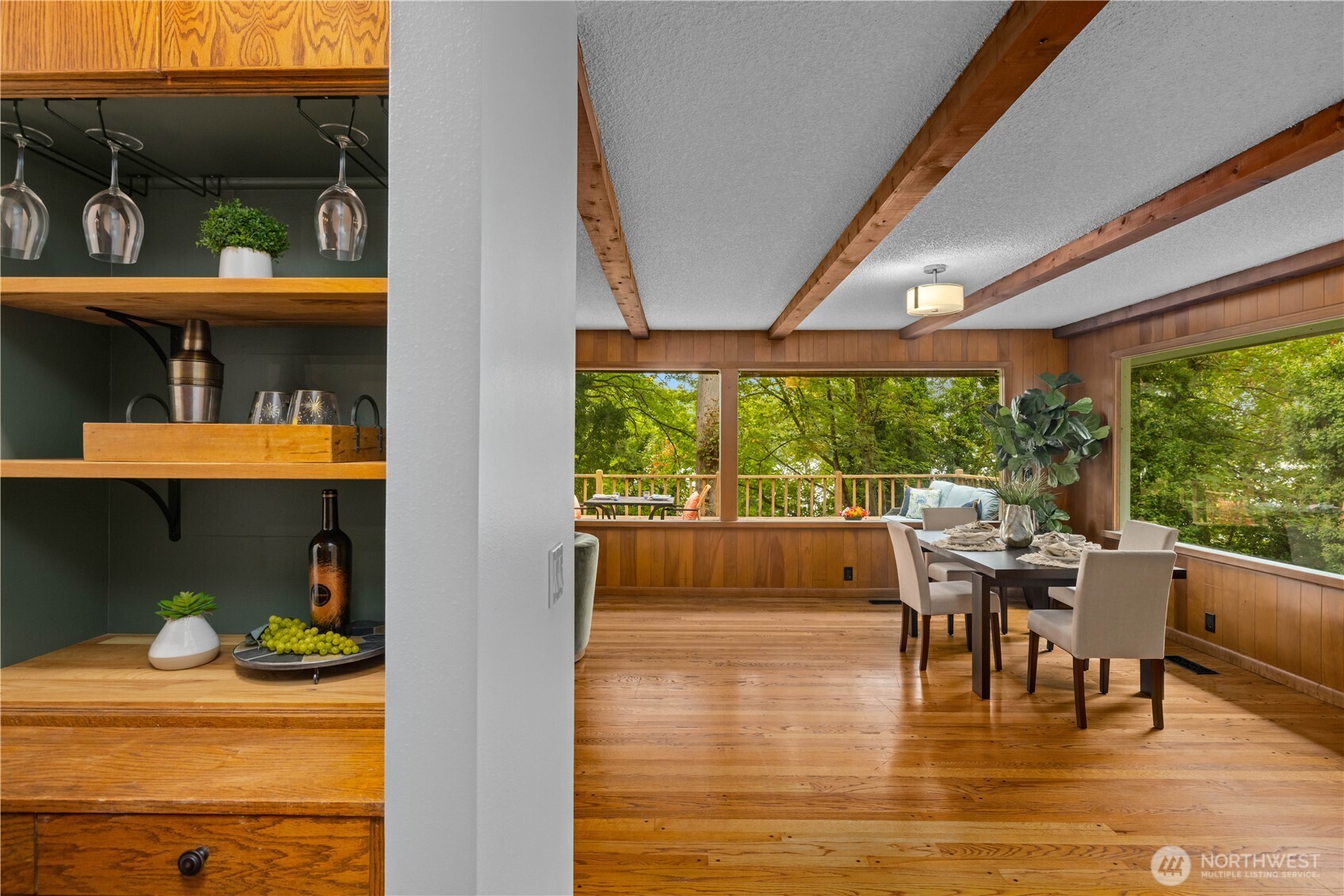 2008 E Lake Sammamish Parkway NE