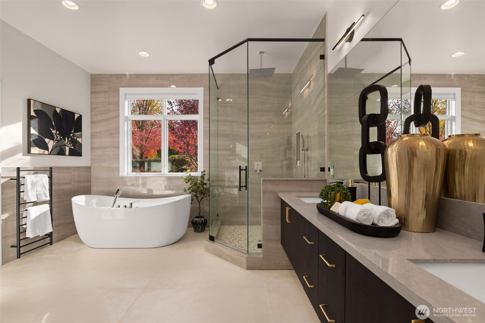 105 Windsor Drive SE