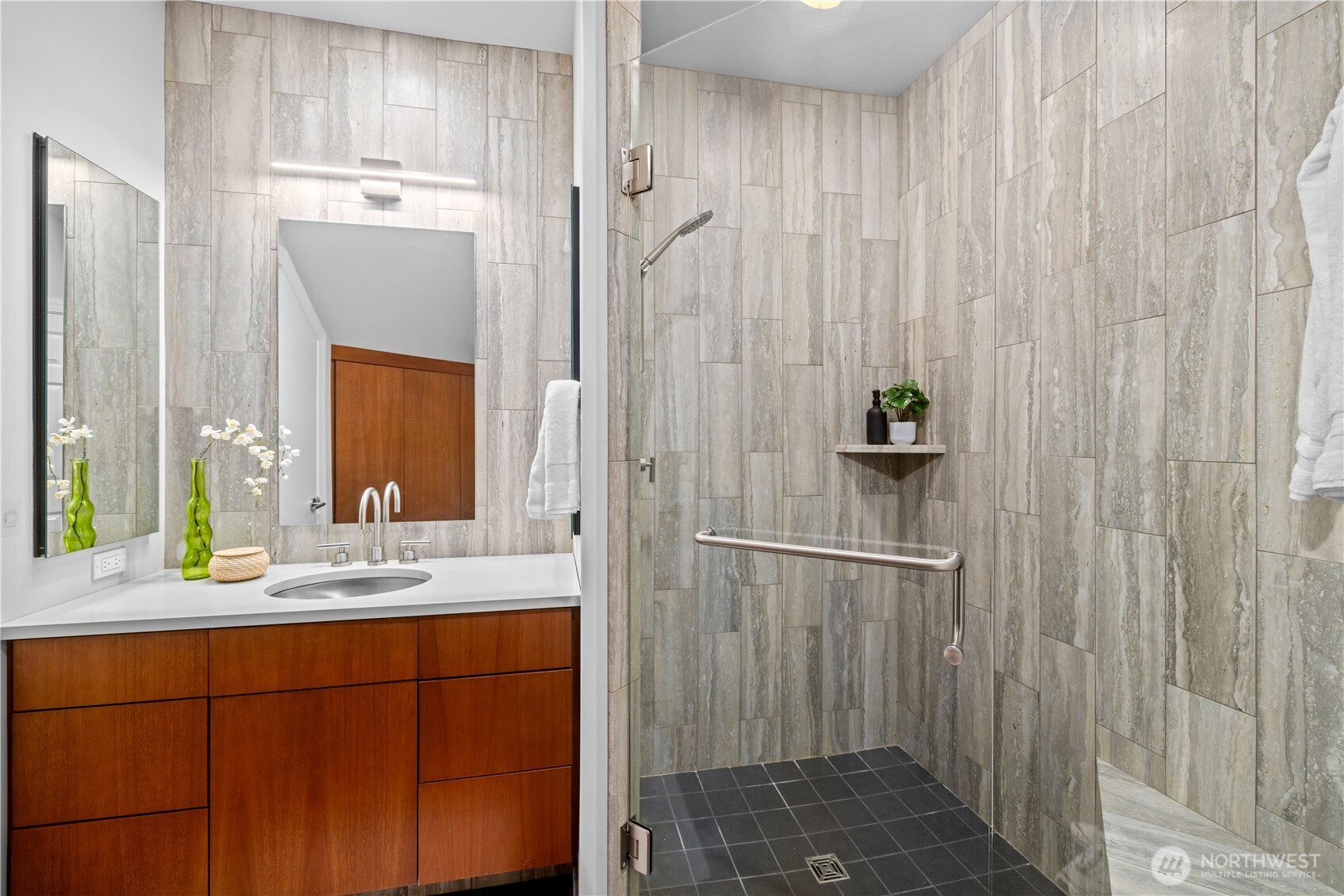 2819 E Lake Sammamish Parkway NE