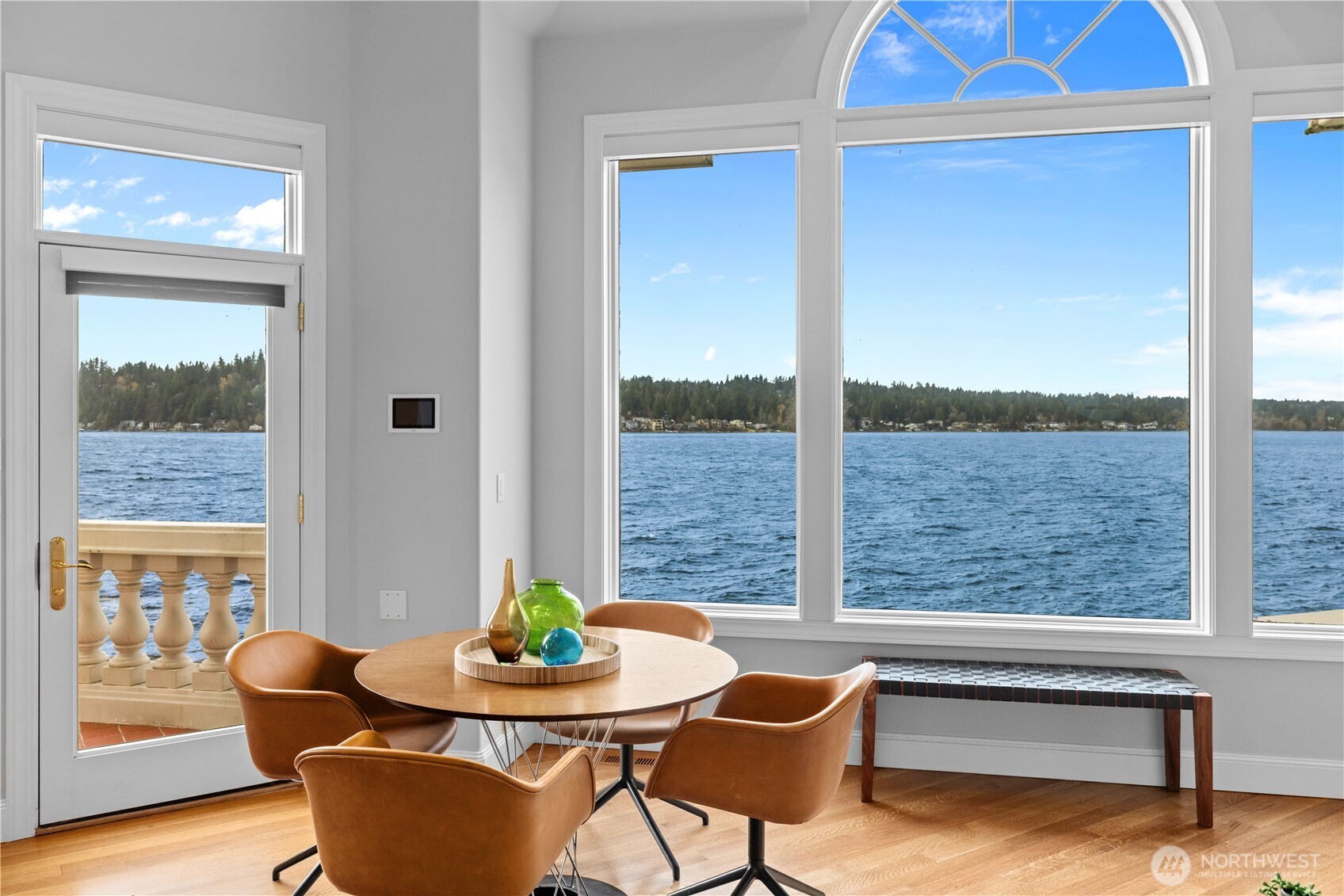 2819 E Lake Sammamish Parkway NE