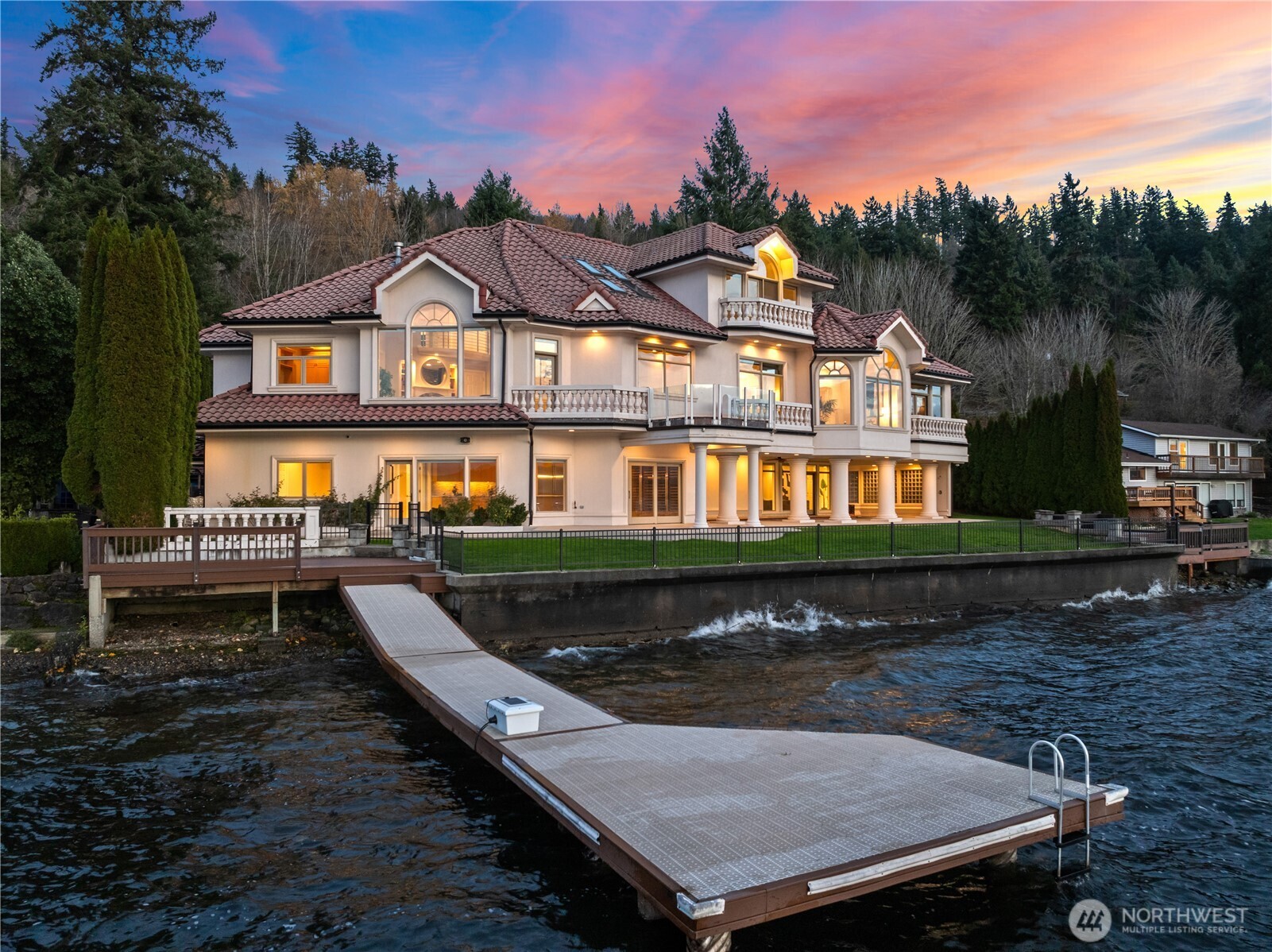 2819 E Lake Sammamish Parkway NE