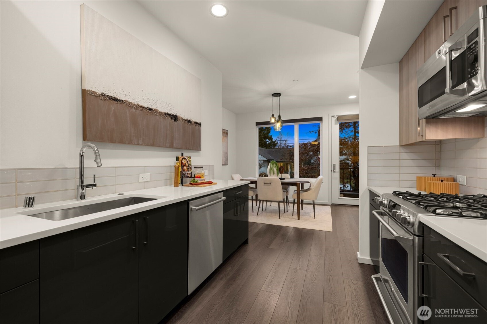 8505 B 14th Avenue NW