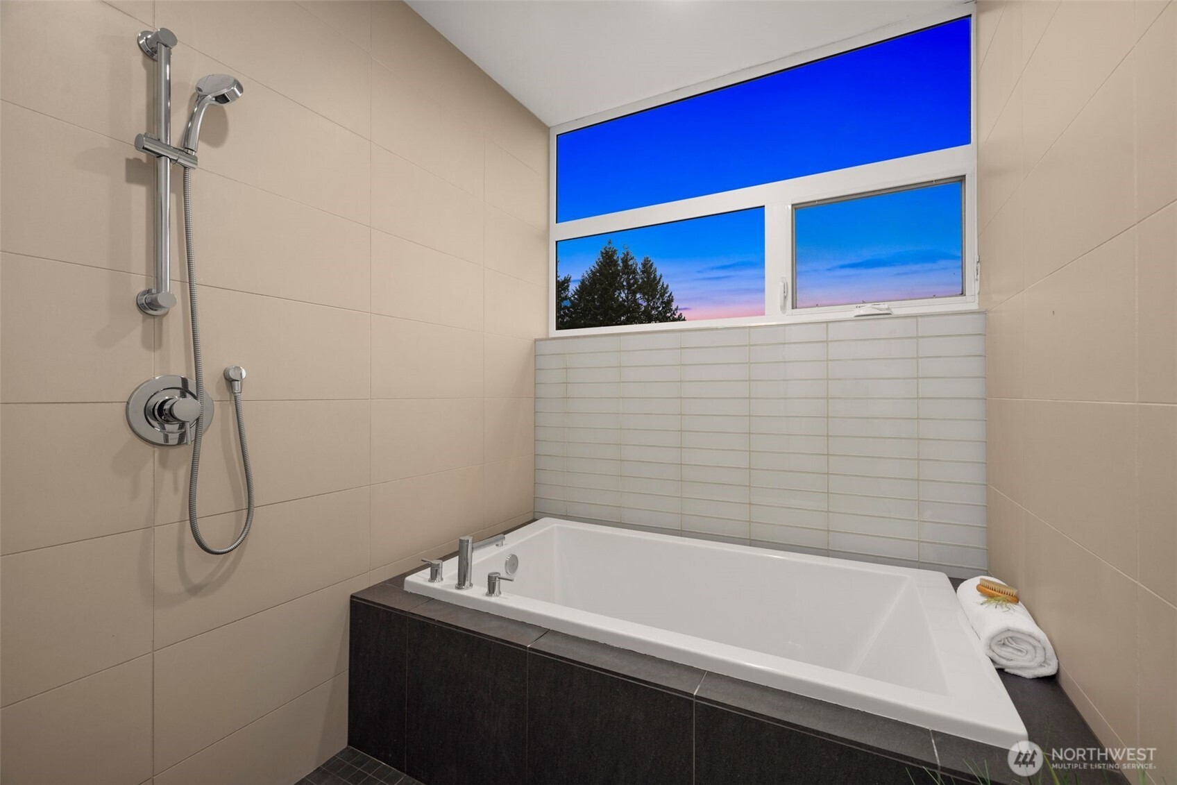 8505 B 14th Avenue NW