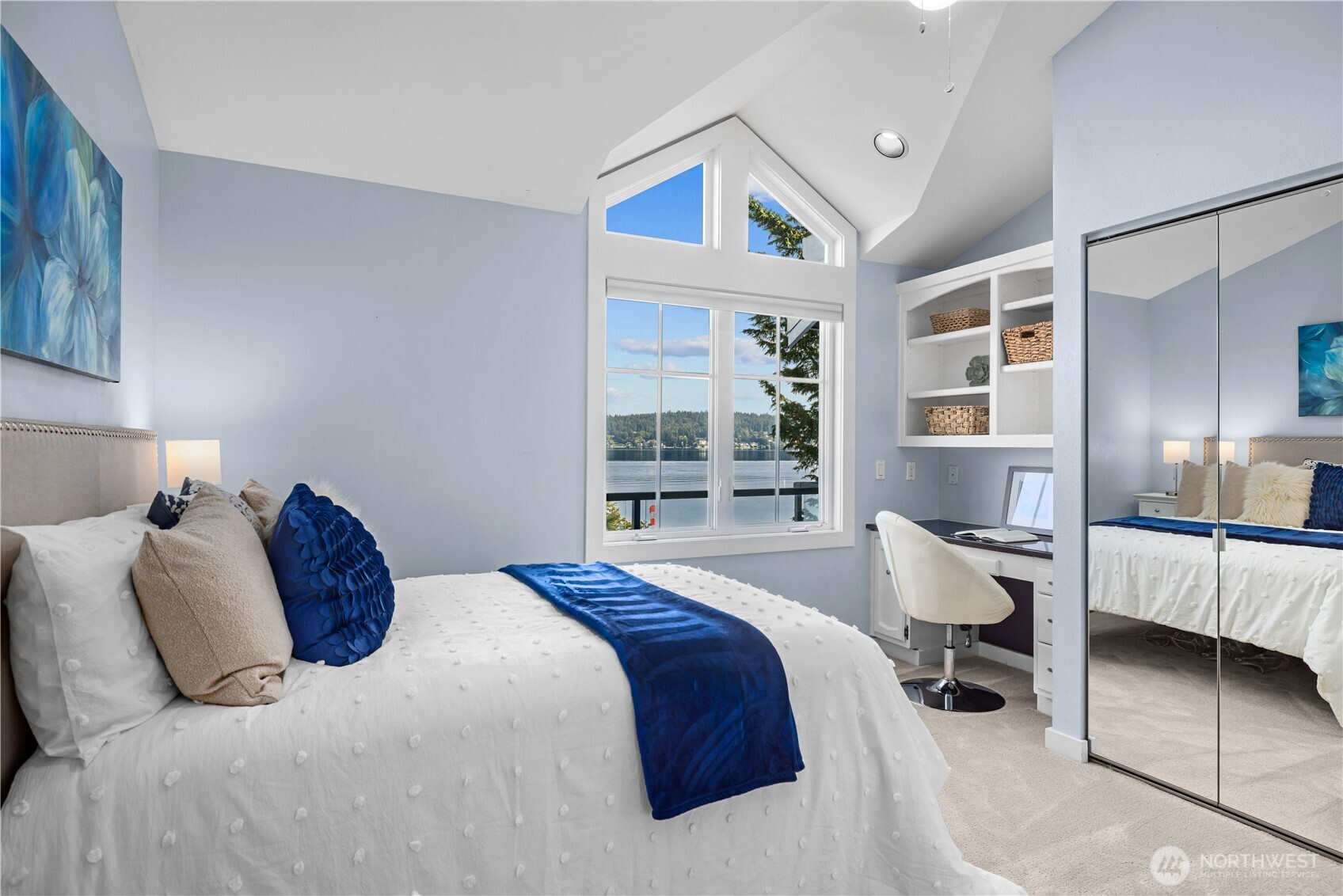 528 W Lake Sammamish Parkway SE