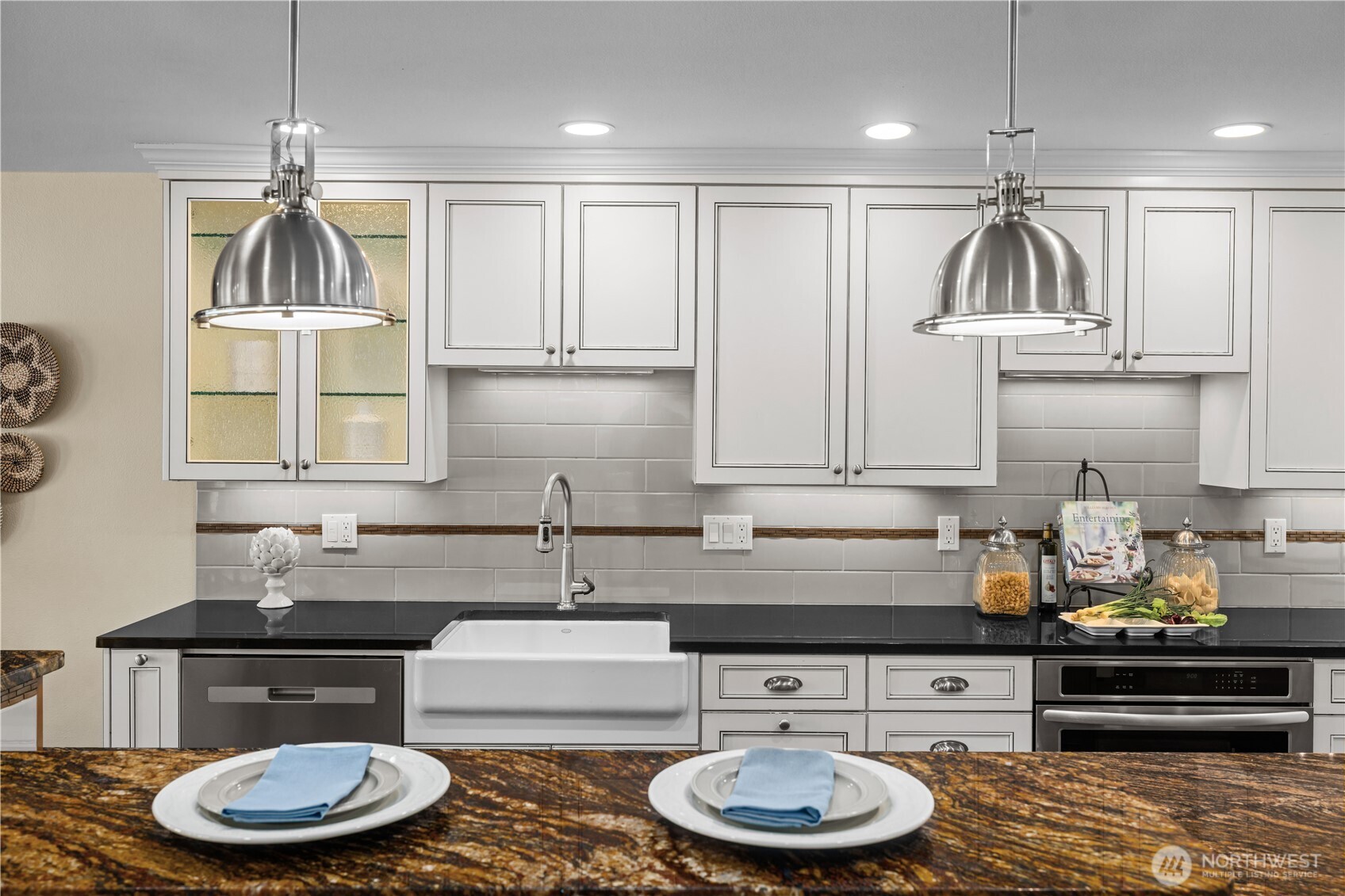 528 W Lake Sammamish Parkway SE