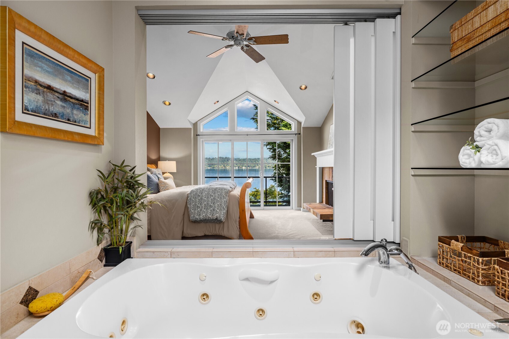 528 W Lake Sammamish Parkway SE