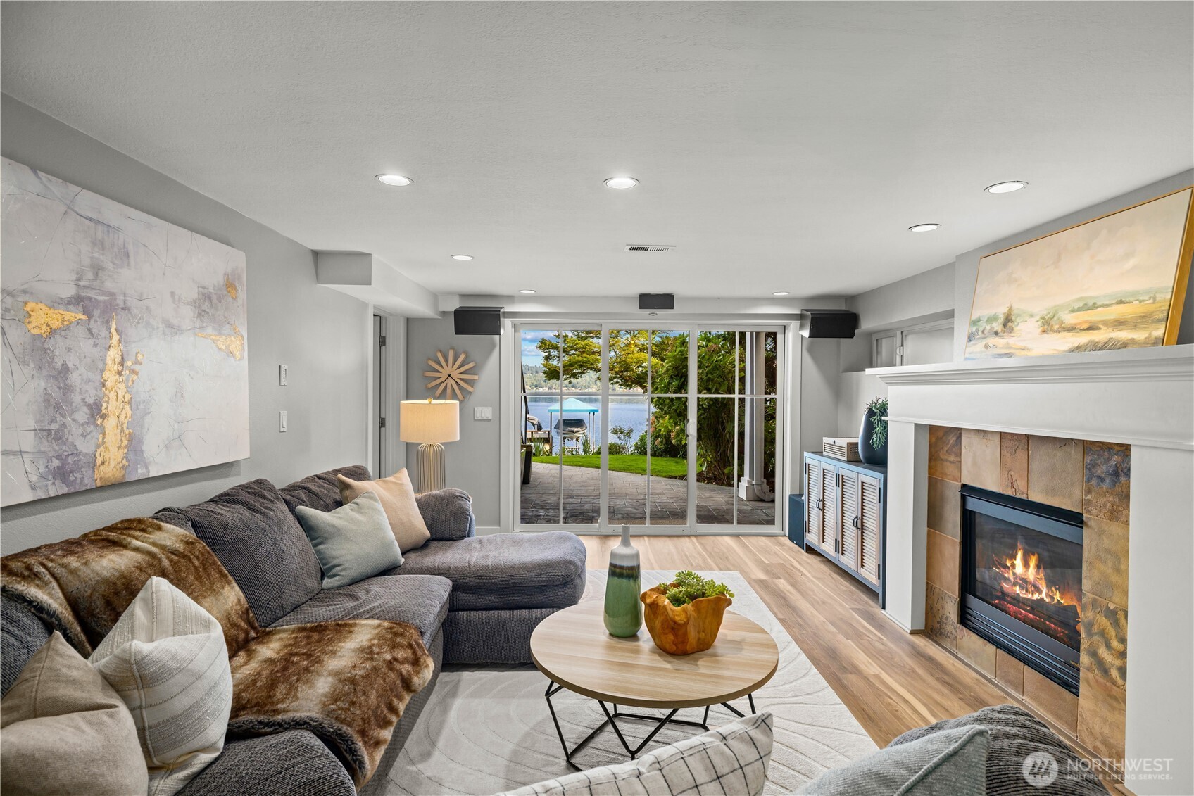 528 W Lake Sammamish Parkway SE