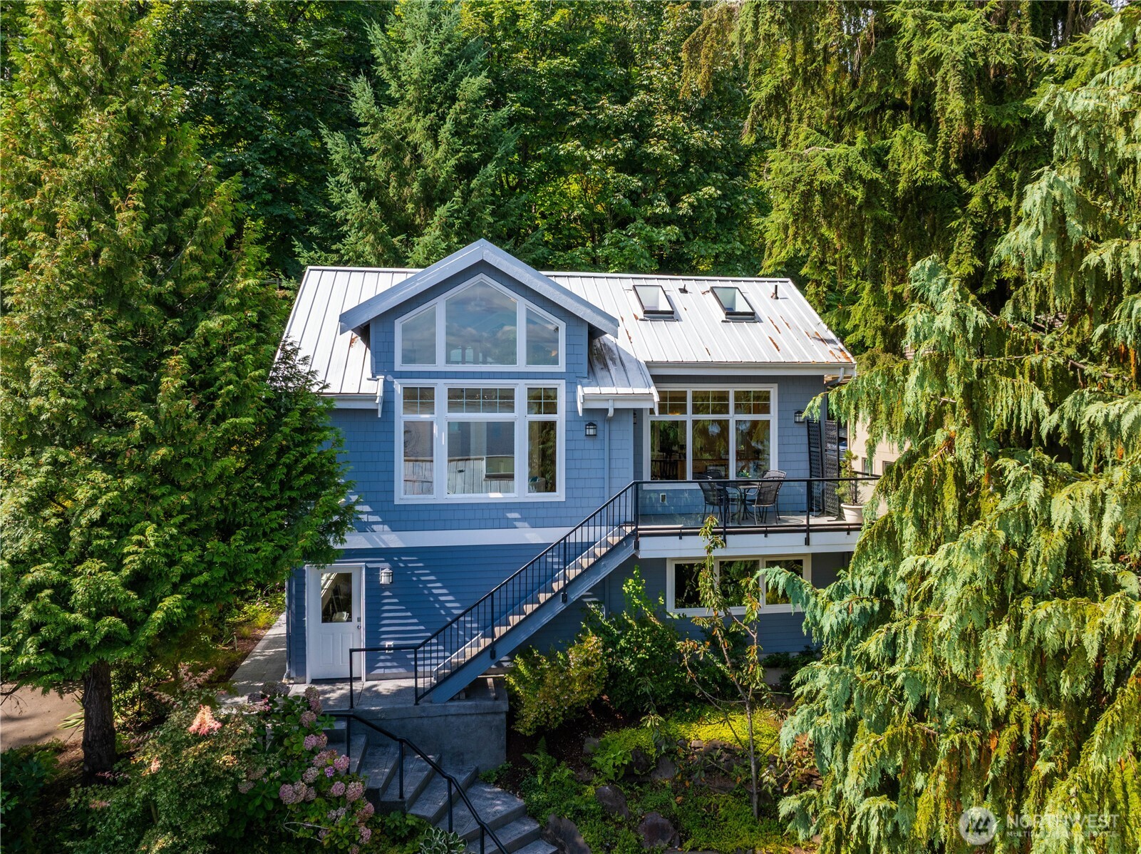 528 W Lake Sammamish Parkway SE