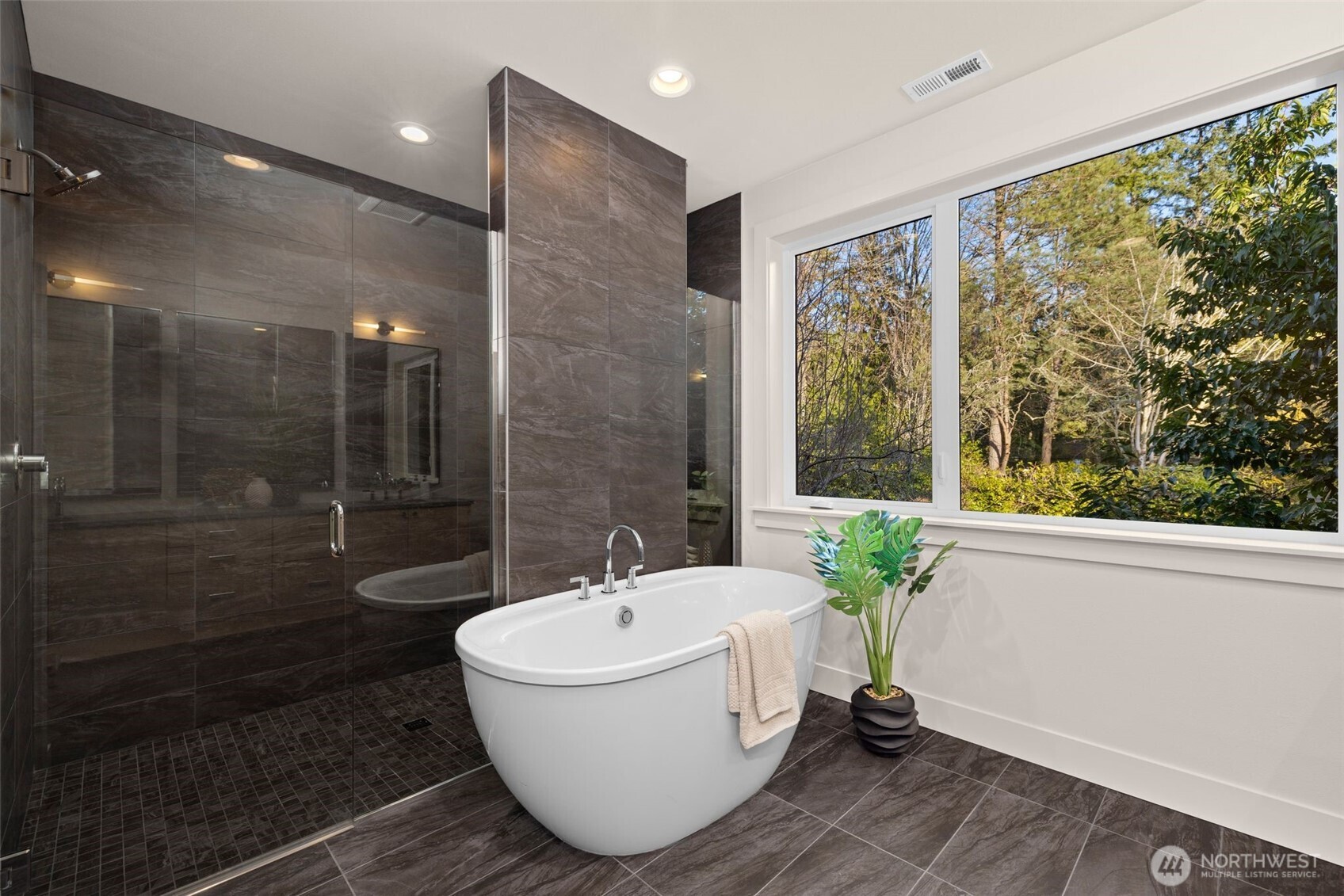 7010 NE 134th Street