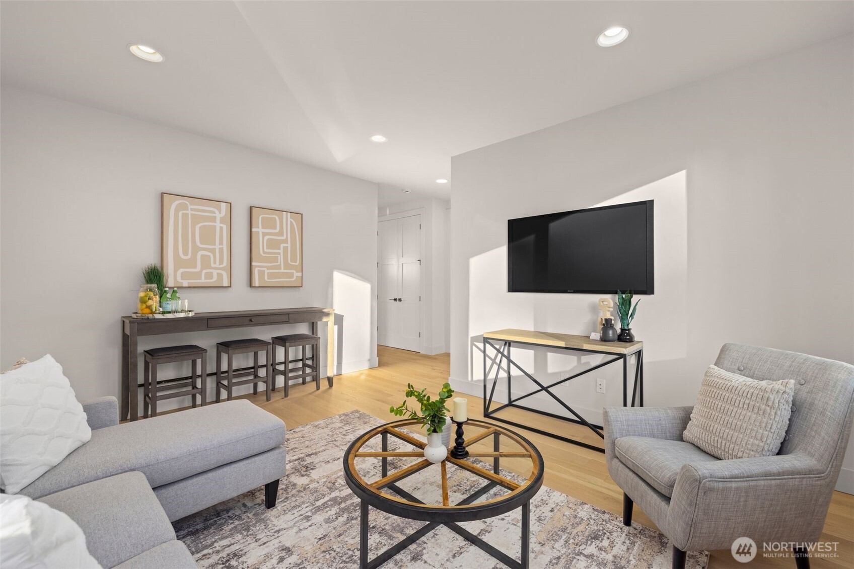 7010 NE 134th Street