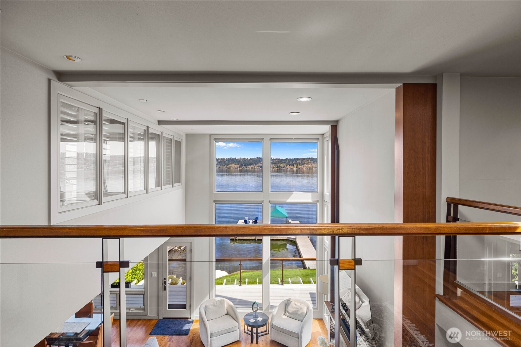 842 W Lake Sammamish Parkway SE