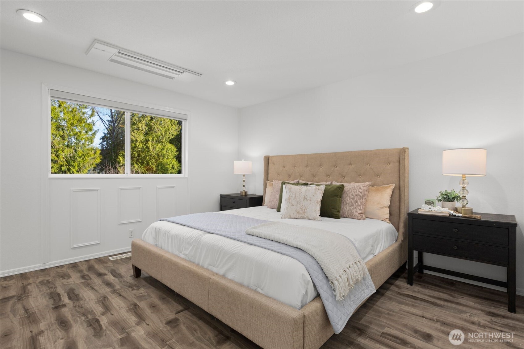 2818 183rd Avenue NE