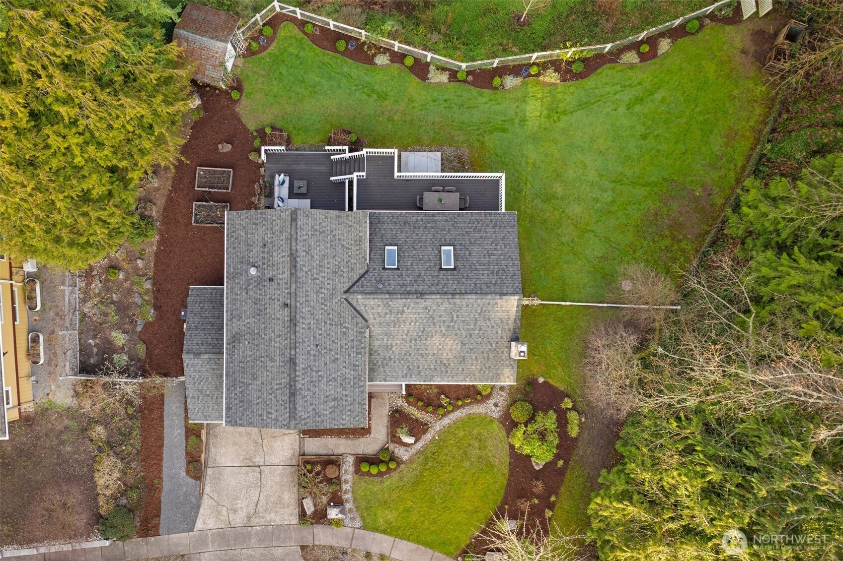 2818 183rd Avenue NE