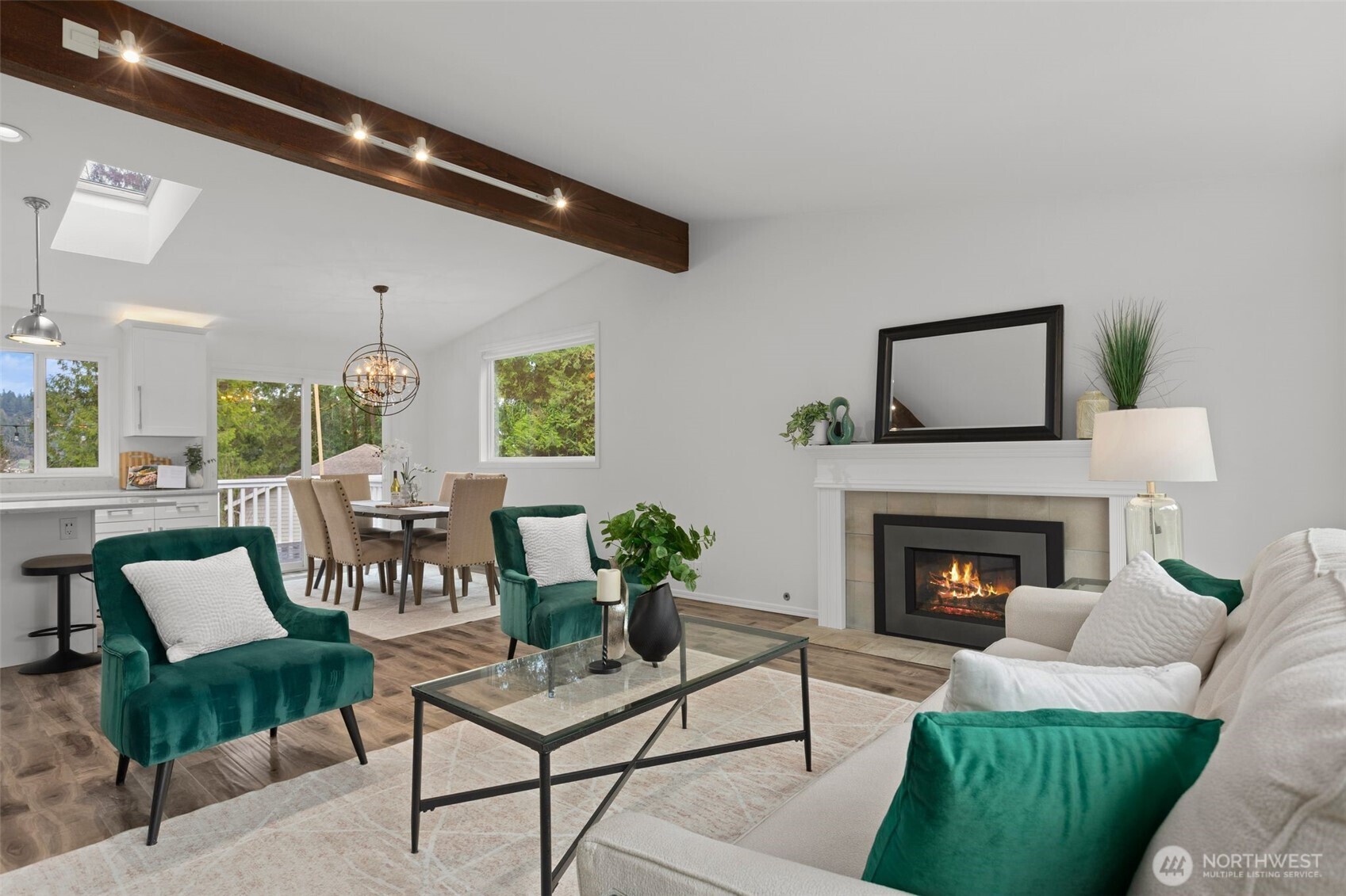 2818 183rd Avenue NE