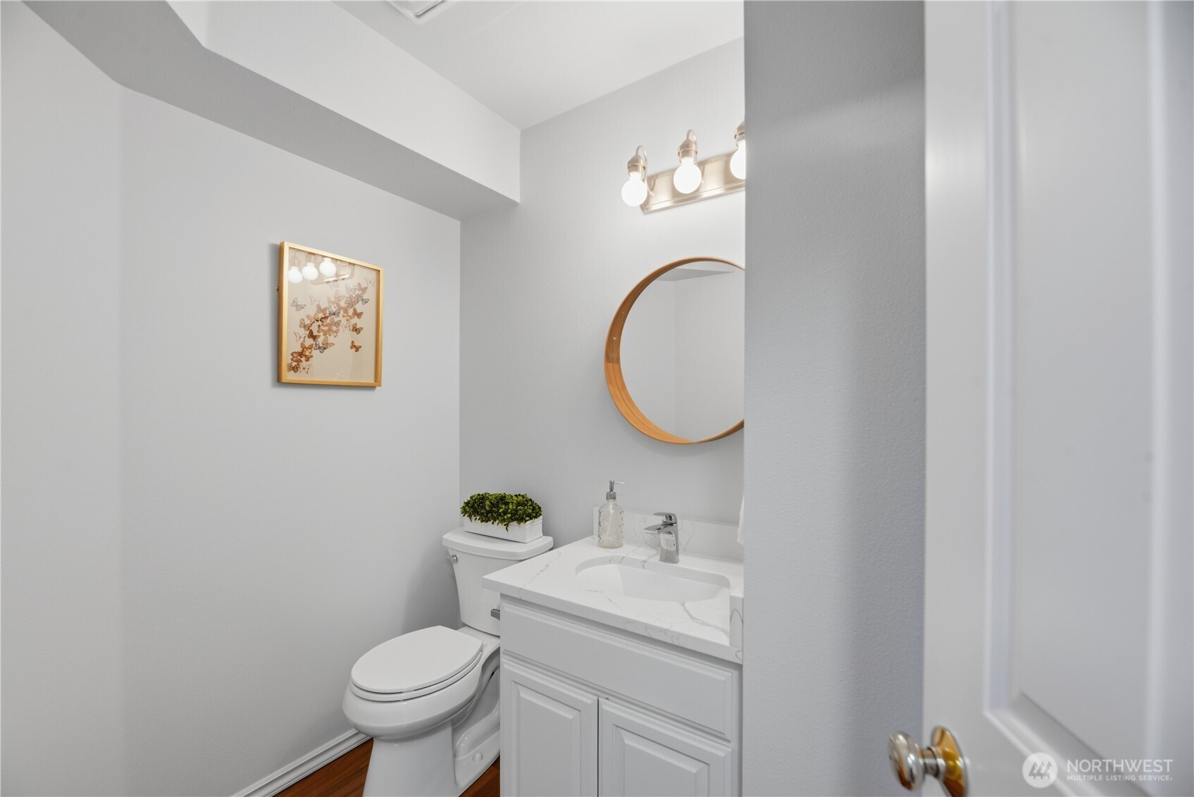 860 2nd Avenue NW Unit: 860