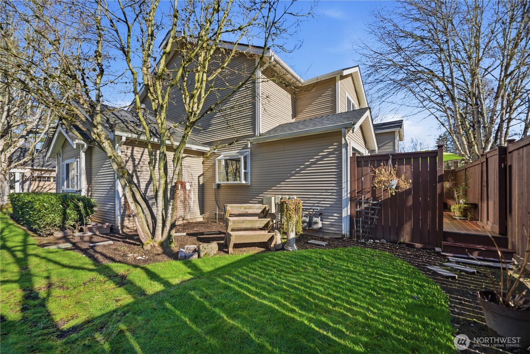 860 2nd Avenue NW Unit: 860