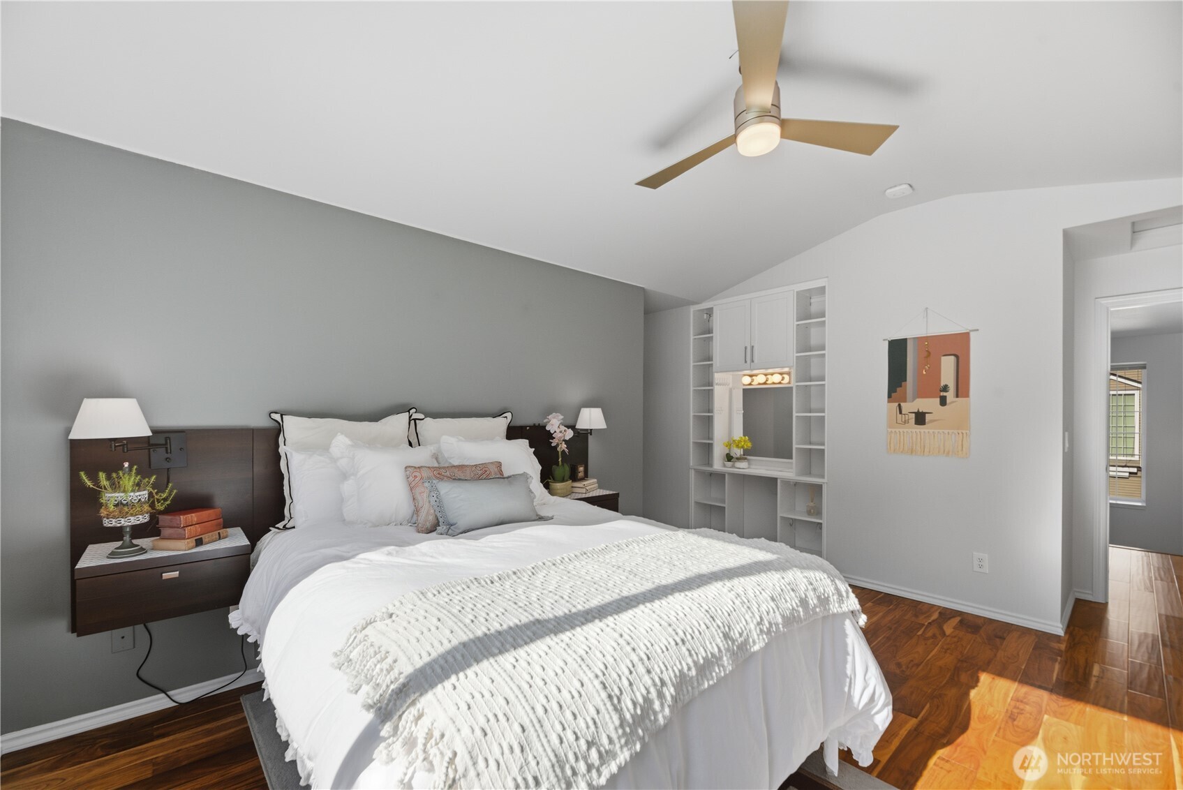 860 2nd Avenue NW Unit: 860