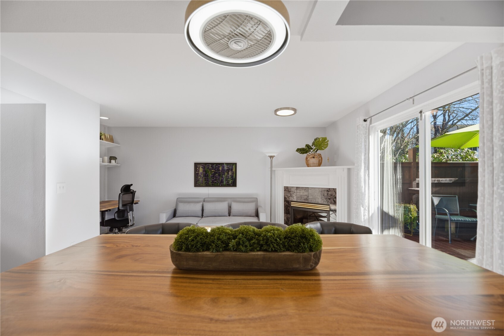 860 2nd Avenue NW Unit: 860