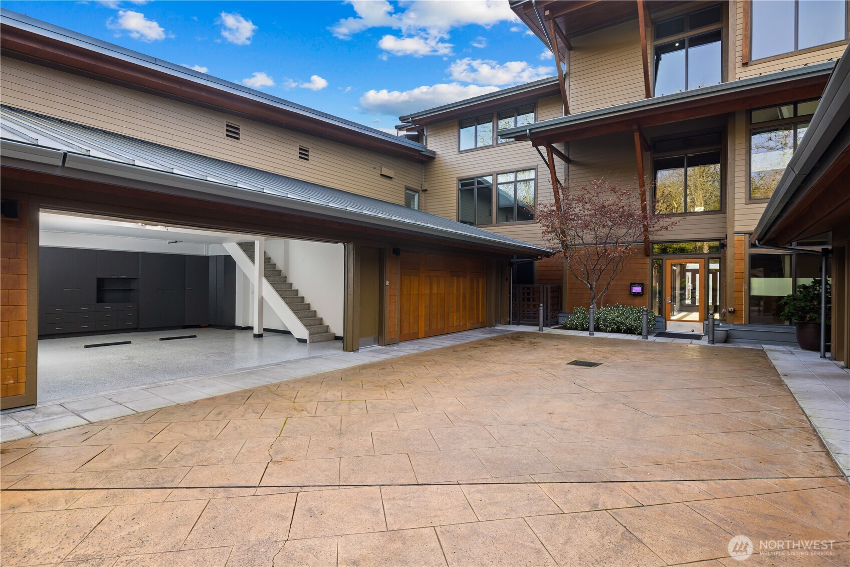 4323 E Lake Sammamish Parkway SE Unit: 4323