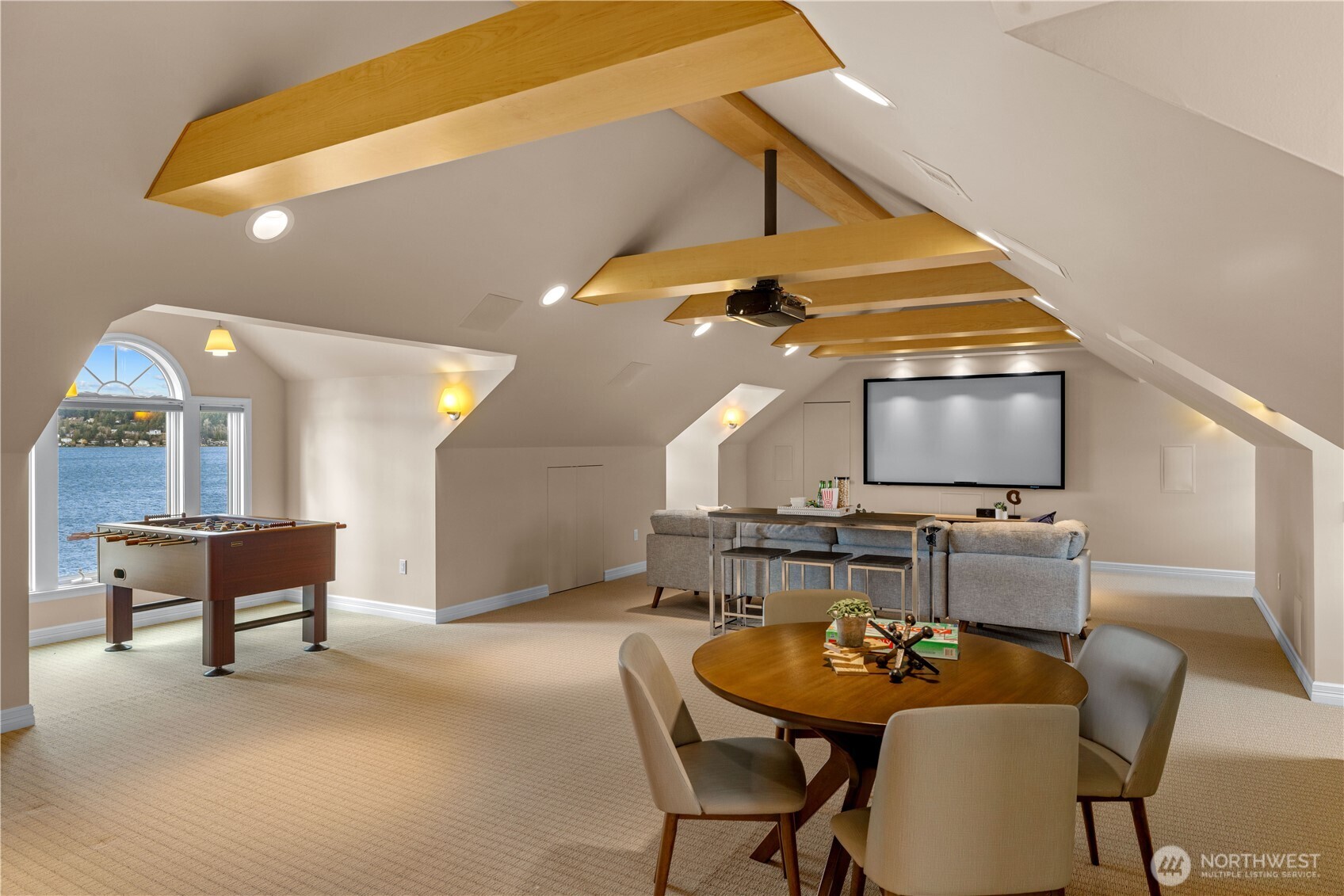 649 E Lake Sammamish Parkway SE