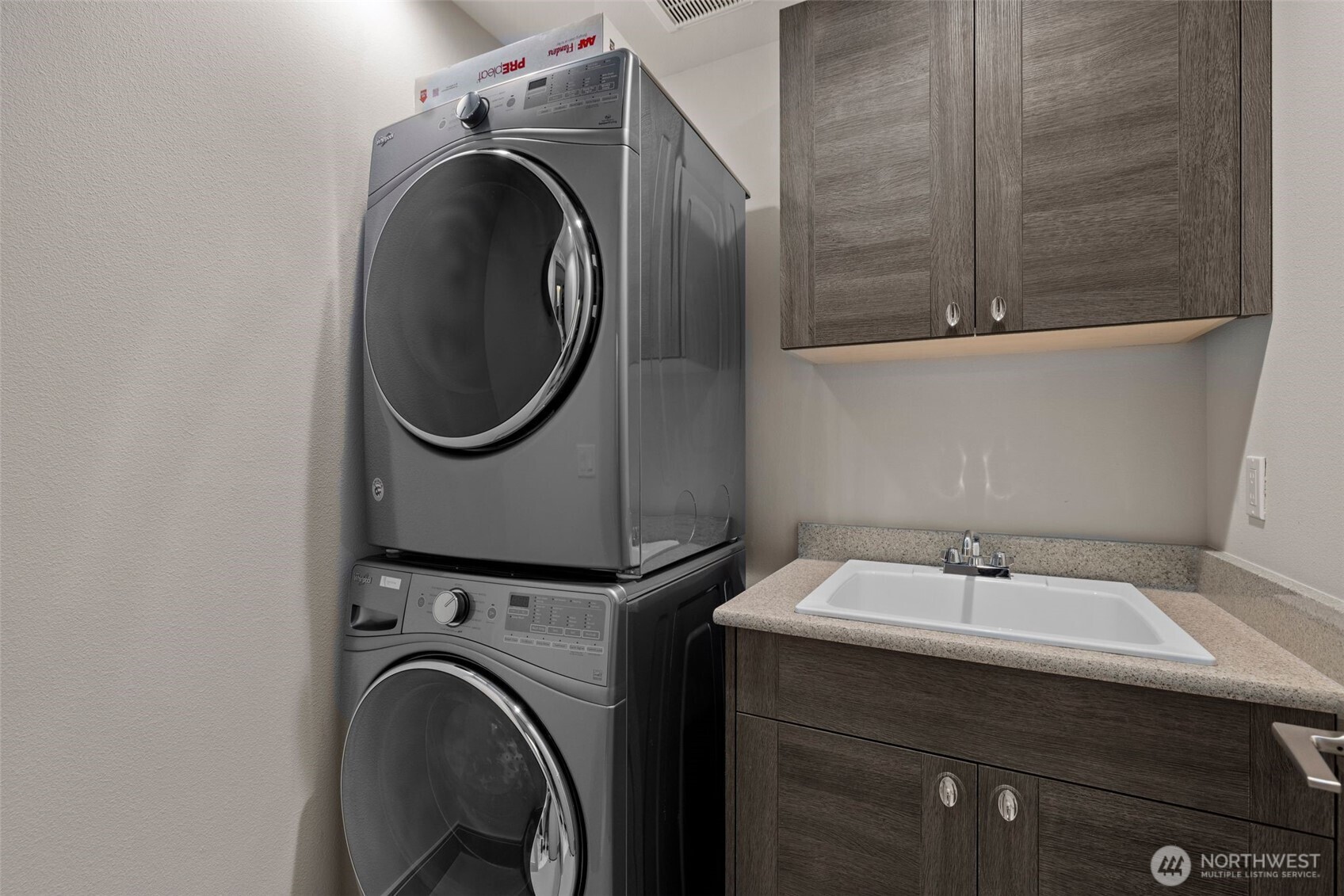 14118 74th Court NE Unit: 10