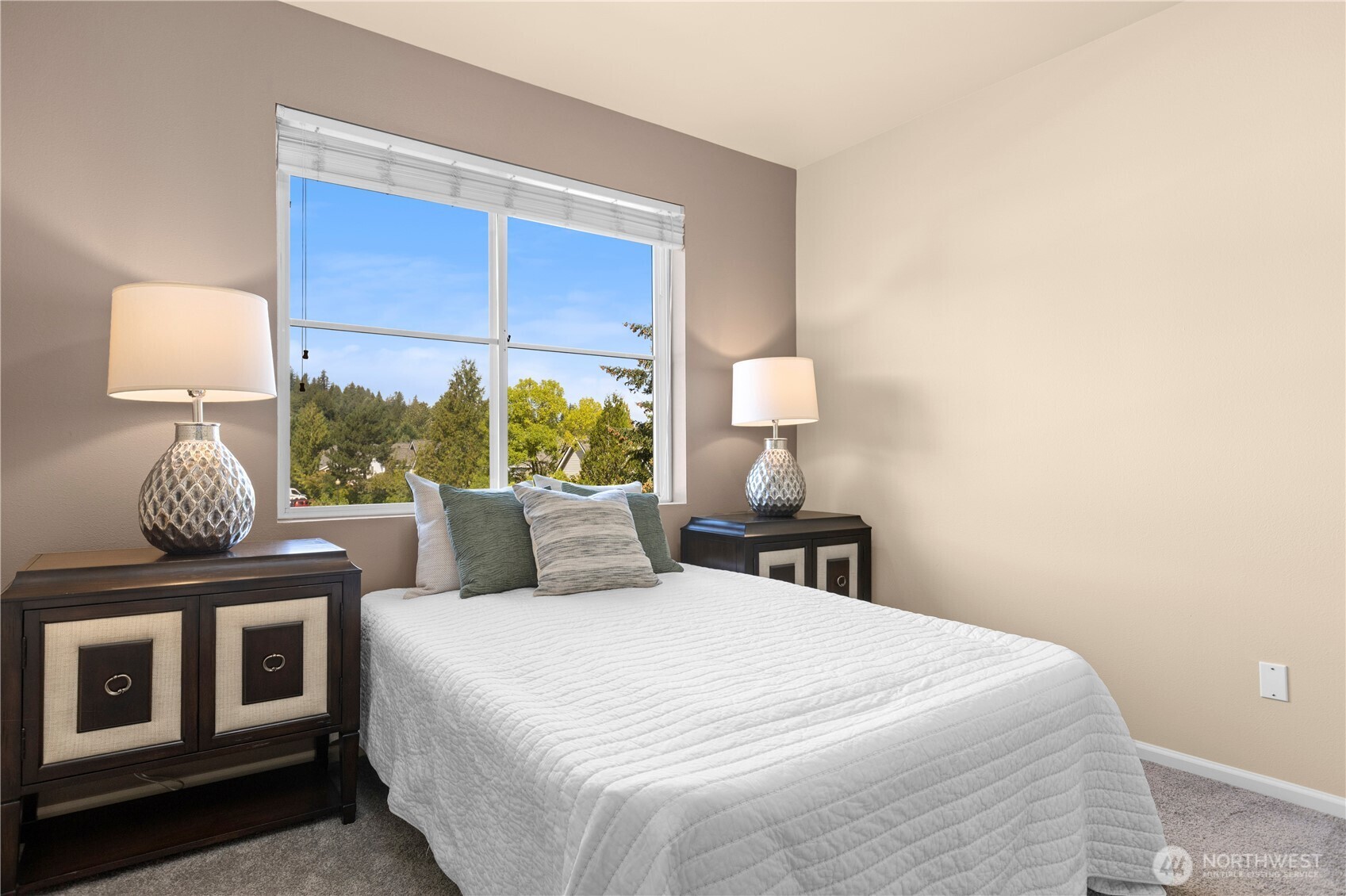 503 225th Lane NE Unit: F306