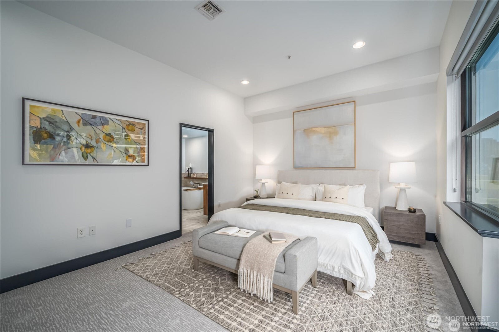 615 E Pike Street Unit: 303