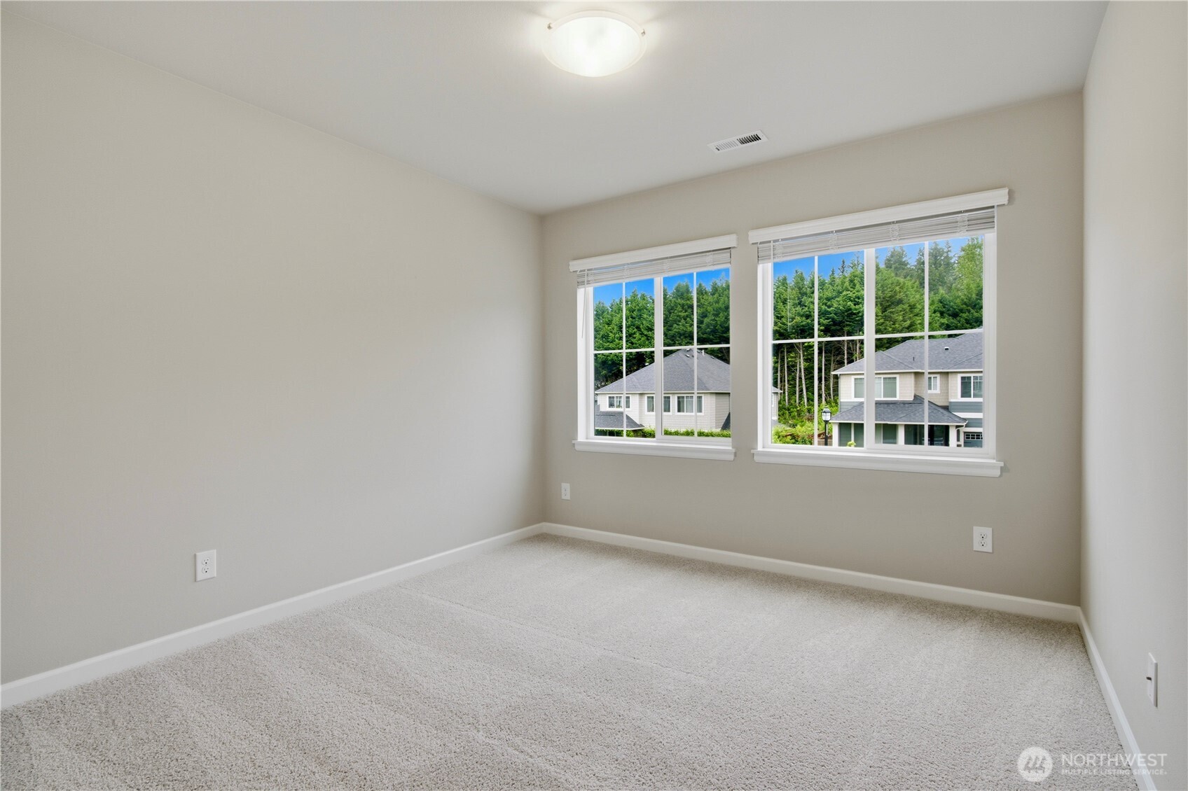 6331 SE 5th Place