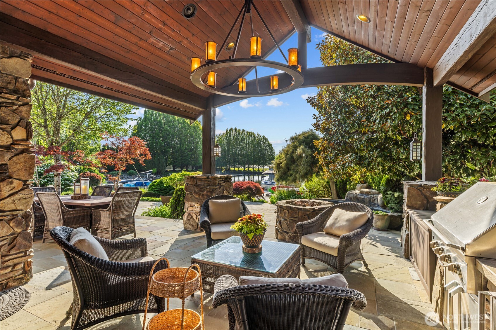 3607 E Lake Sammamish Shore Lane NE