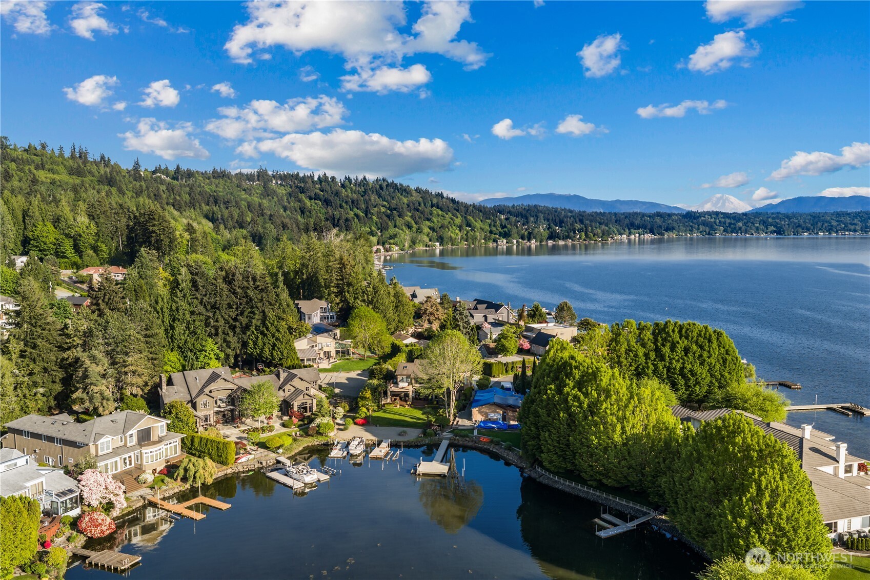 3607 E Lake Sammamish Shore Lane NE