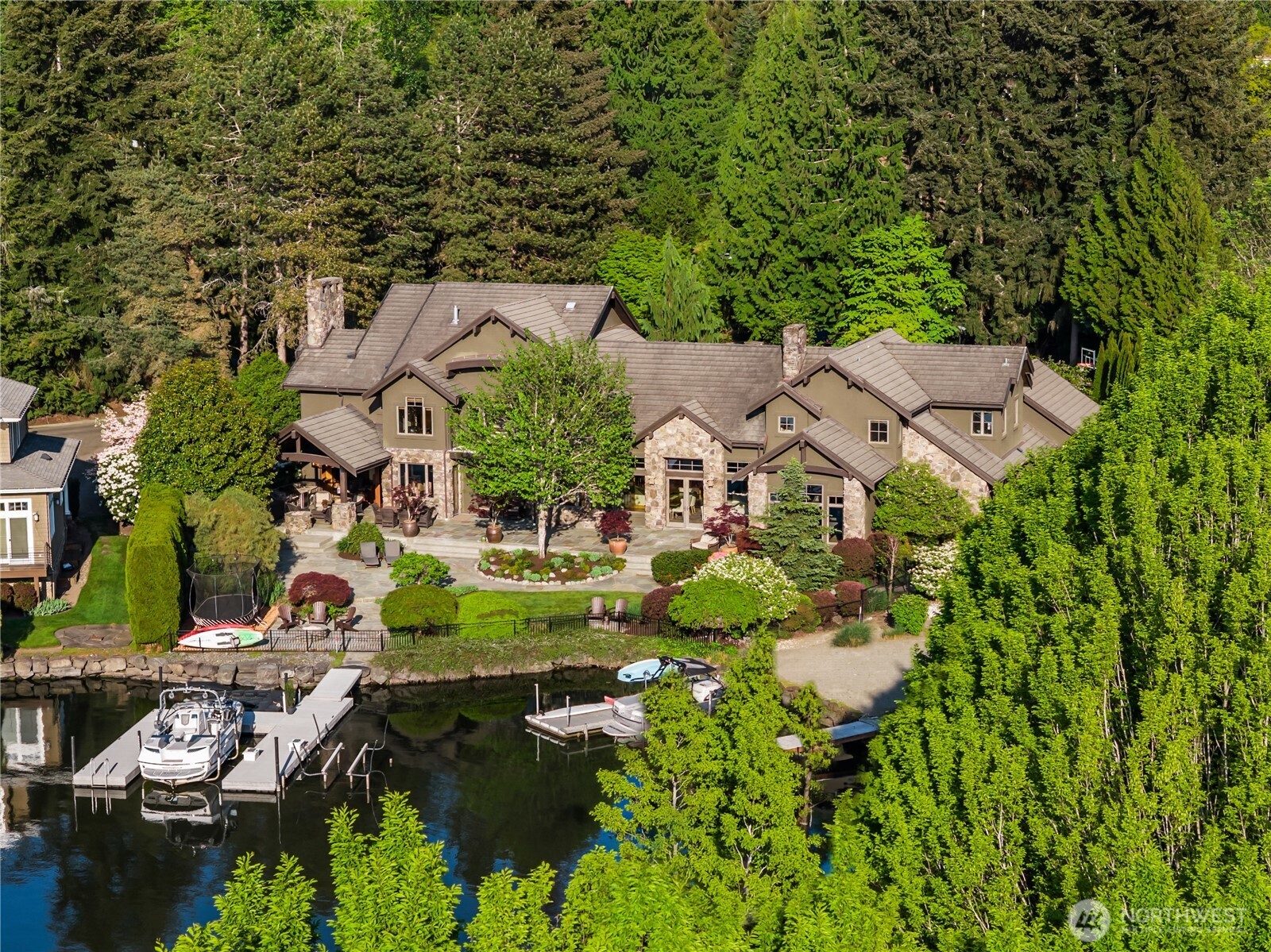 3607 E Lake Sammamish Shore Lane NE
