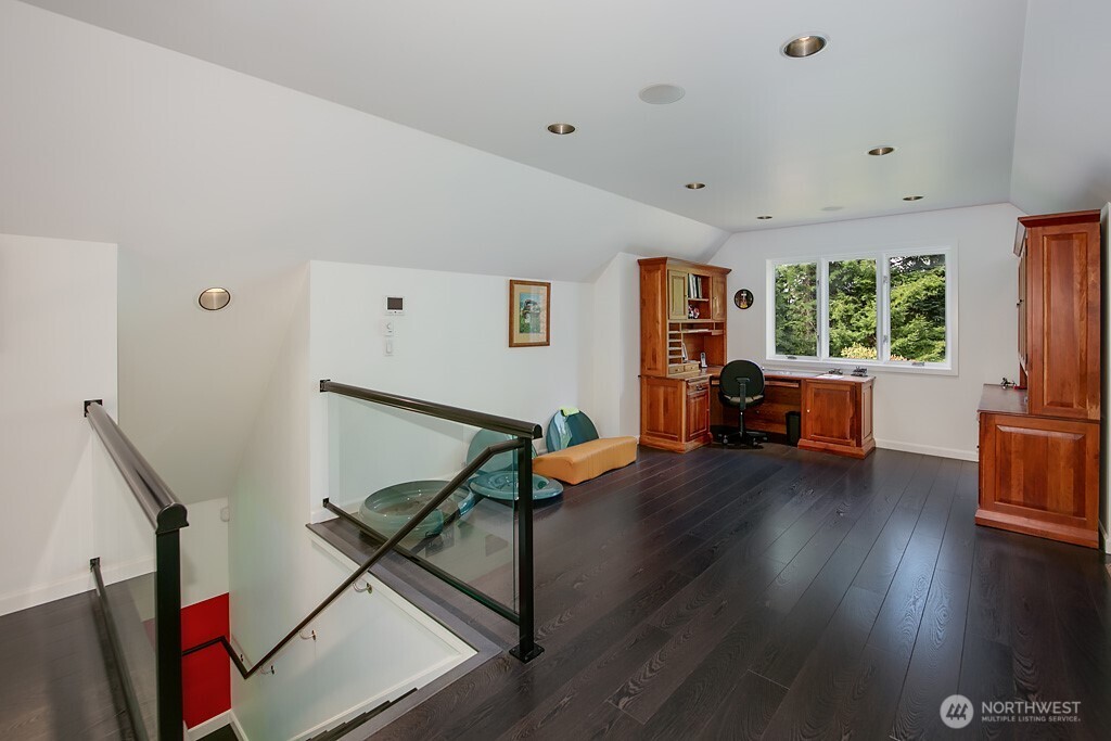 11211 Wachusett Road